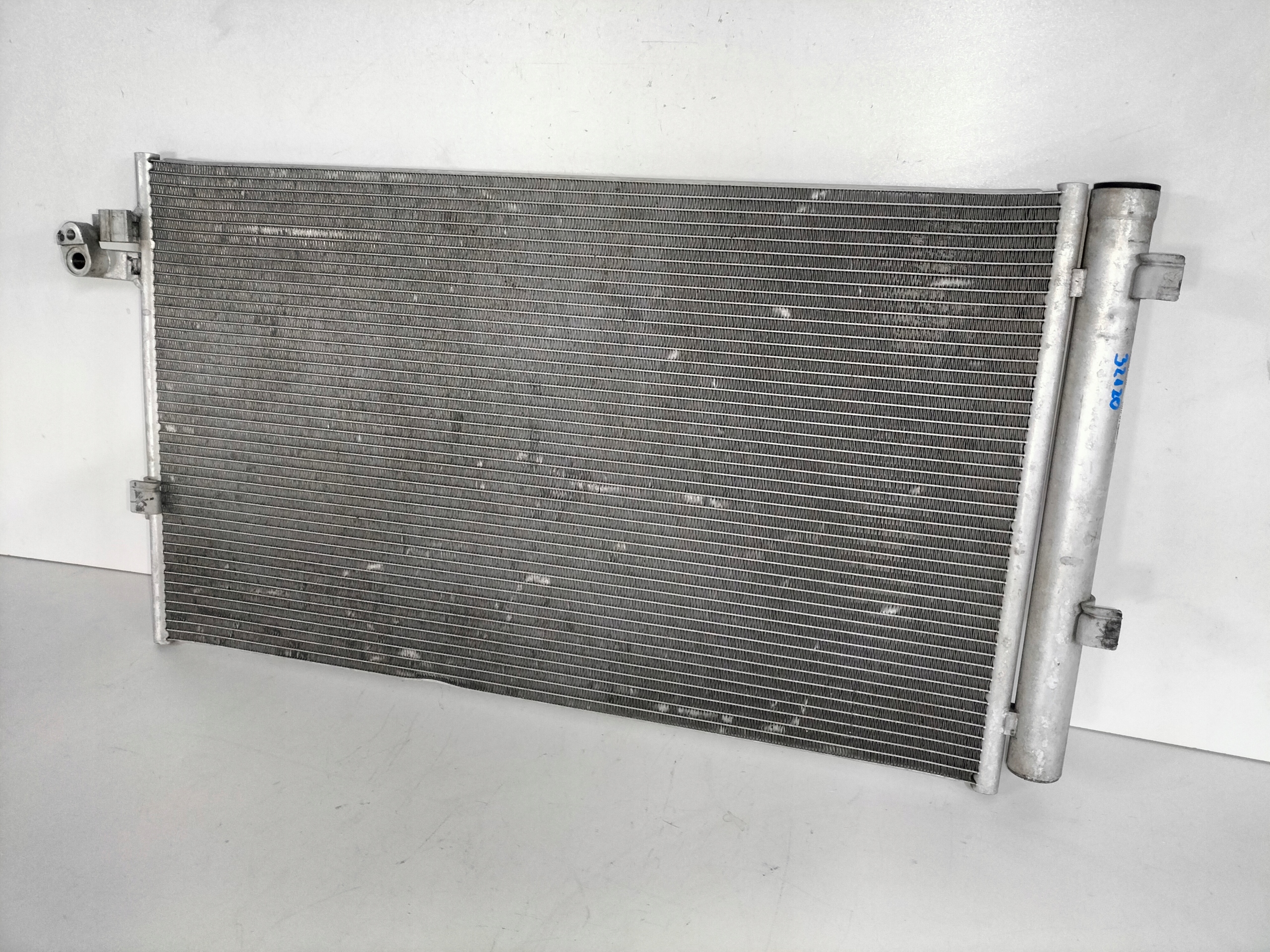 CHLADIC KONDENZATOR KLIMATIZACIE BMW 5 G30 G31 17- BMW 7 G11 G12 15- DIESEL