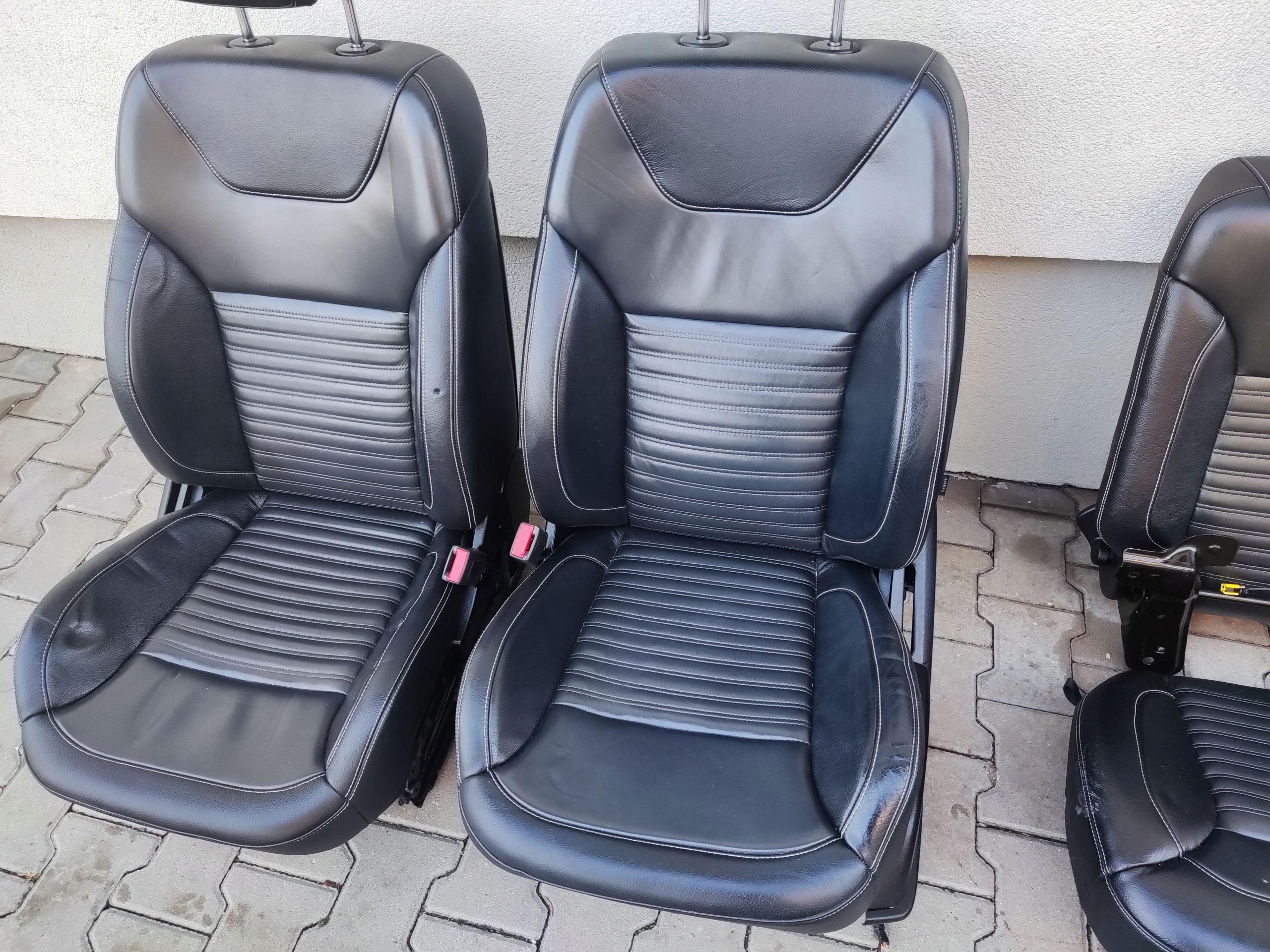 SEDACKA PREDNA ZADNA LAVICA KOŽA TAPACIRY MERCEDES GLE I W166 166 15-19