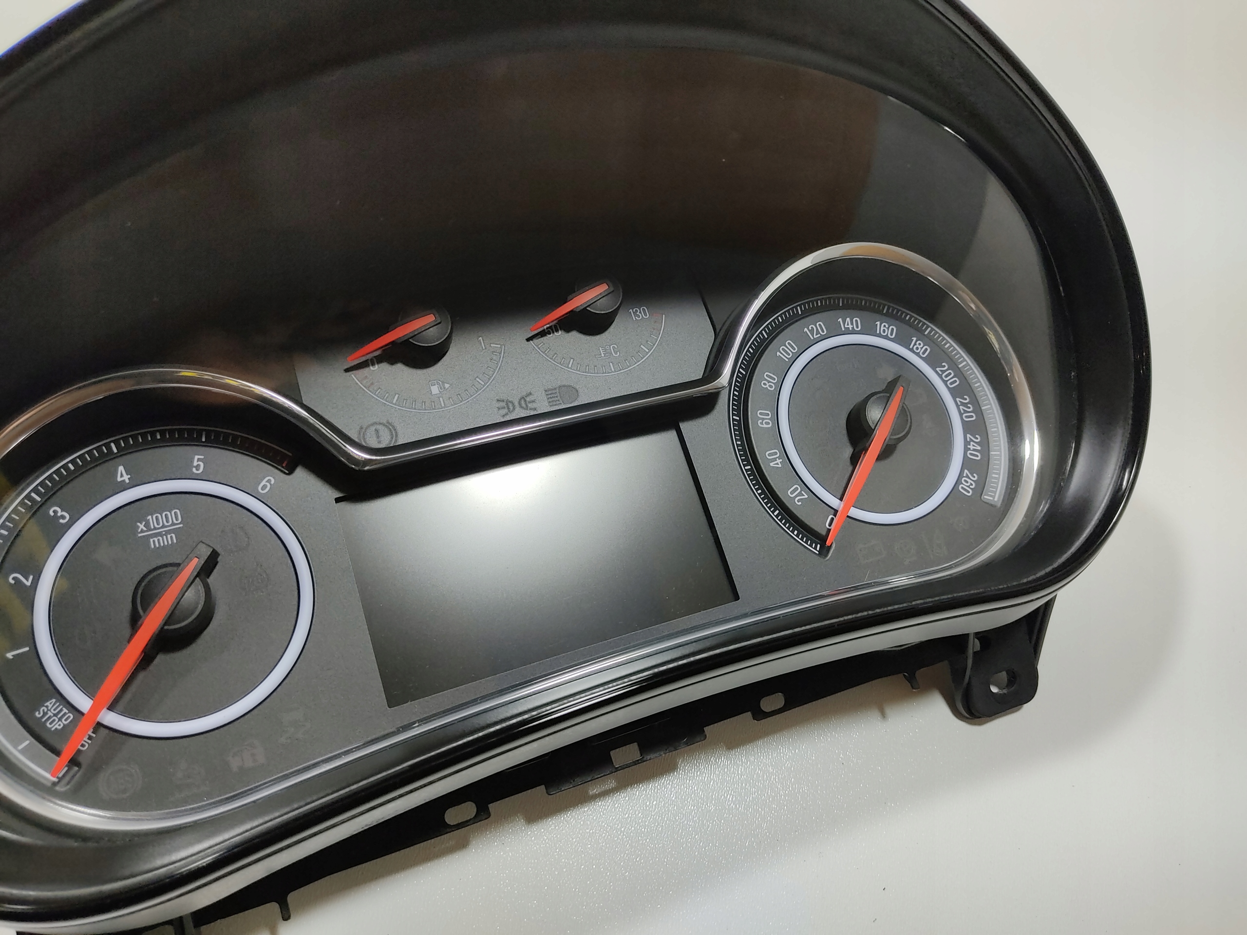 TACHOMETER BUDIKY INSIGNIA A LIFT 23464928 EUROPA 2013-2017