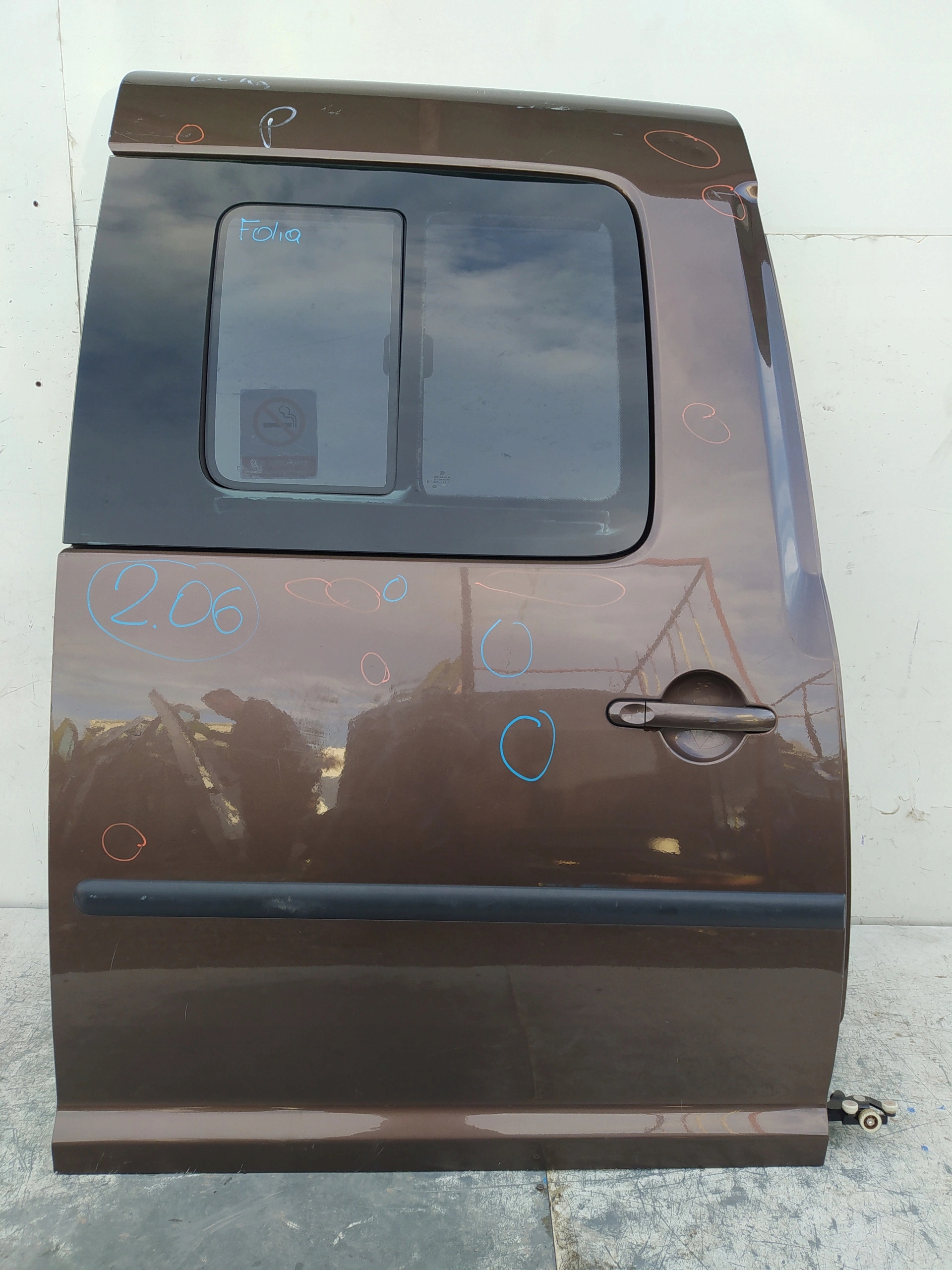 VW CADDY LIFE 03-015 PRAVÉ POSUVNÉ DVERE SKLO