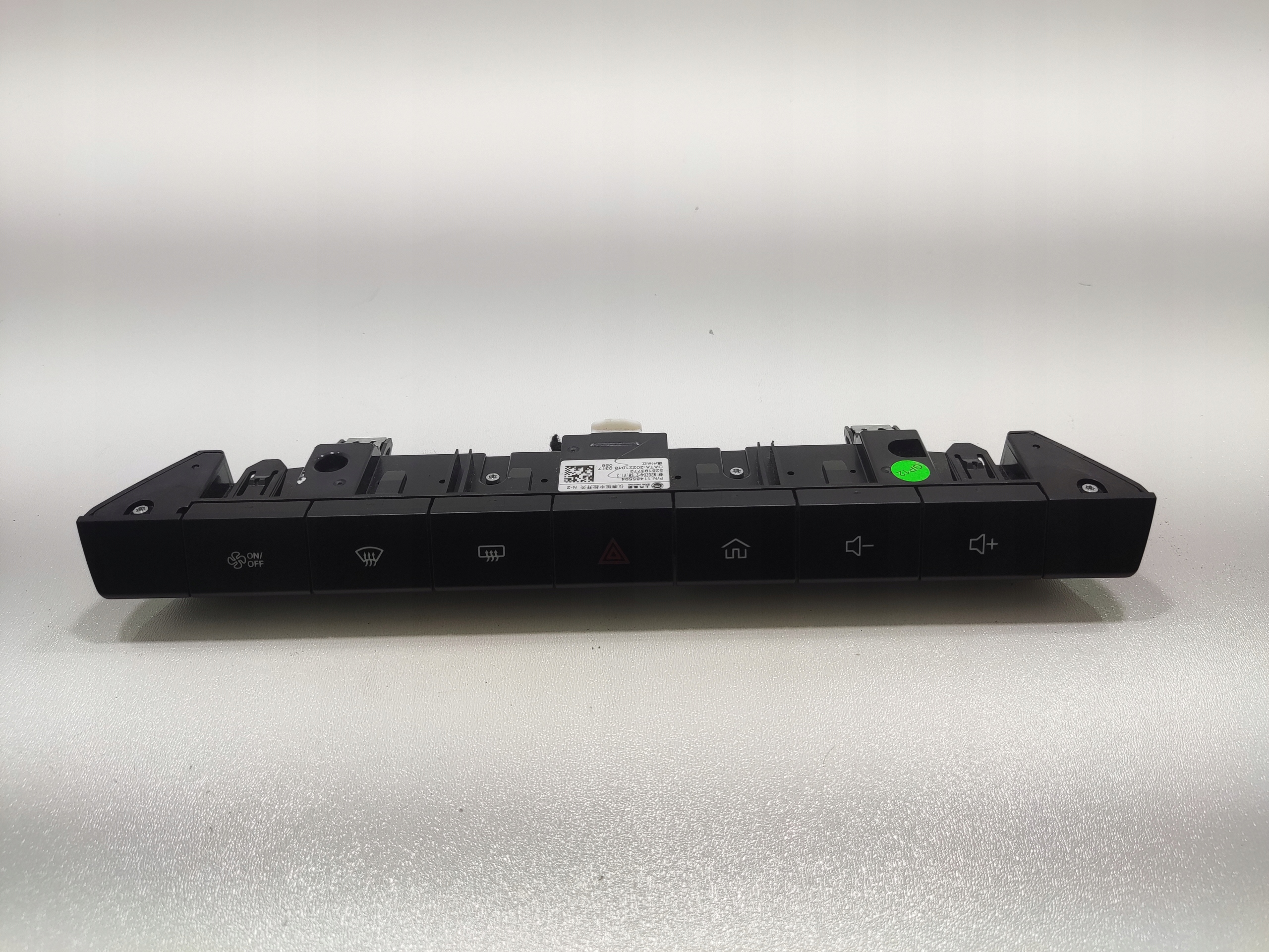 PANEL TLACIDLA KONSOLI DOSKY MG4 MG 4 2022-2025 11485594