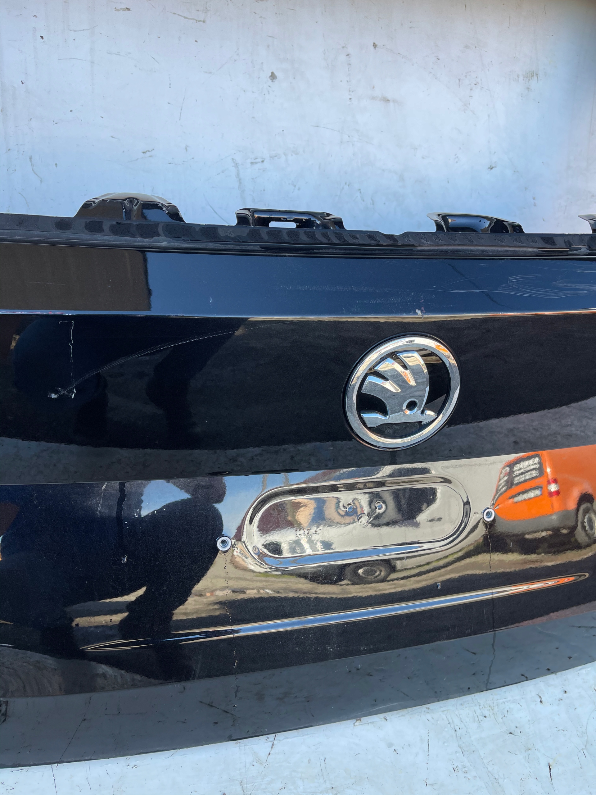 ZADNÁ KAPOTA SKODA KODIAQ