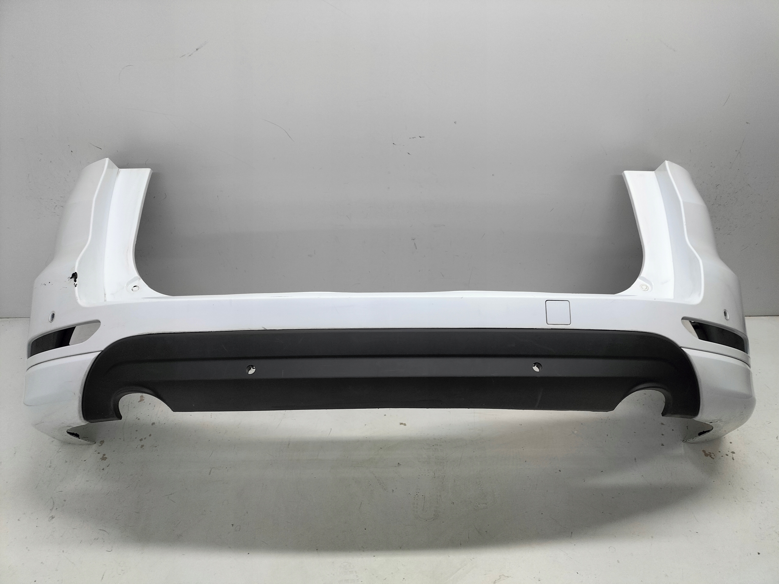 ZADNÝ NÁRAZNÍK FORD S-MAX SMAX MK2 15-