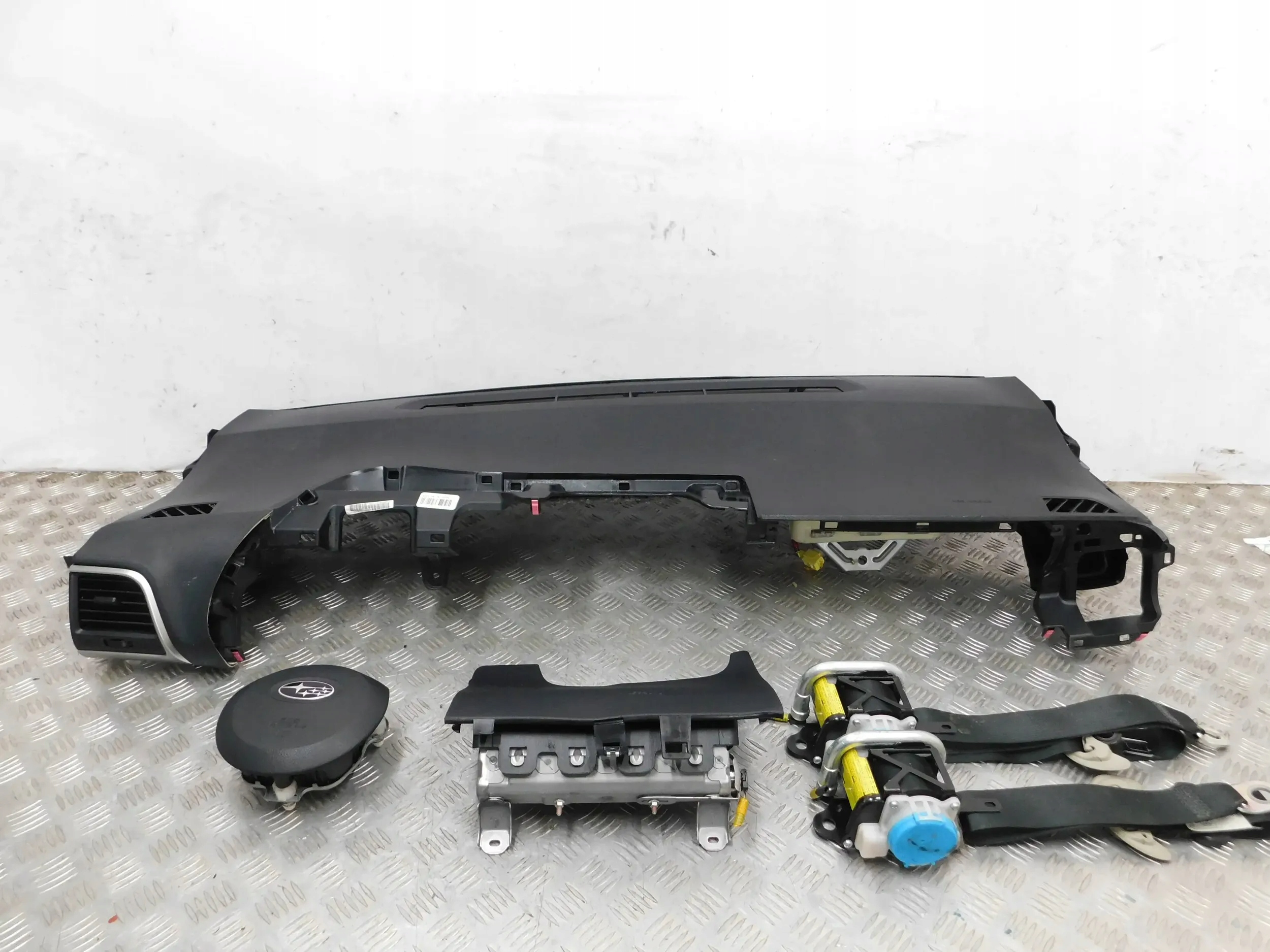 DOSKA AIRBAG PÁSY SUBARU TREZIA