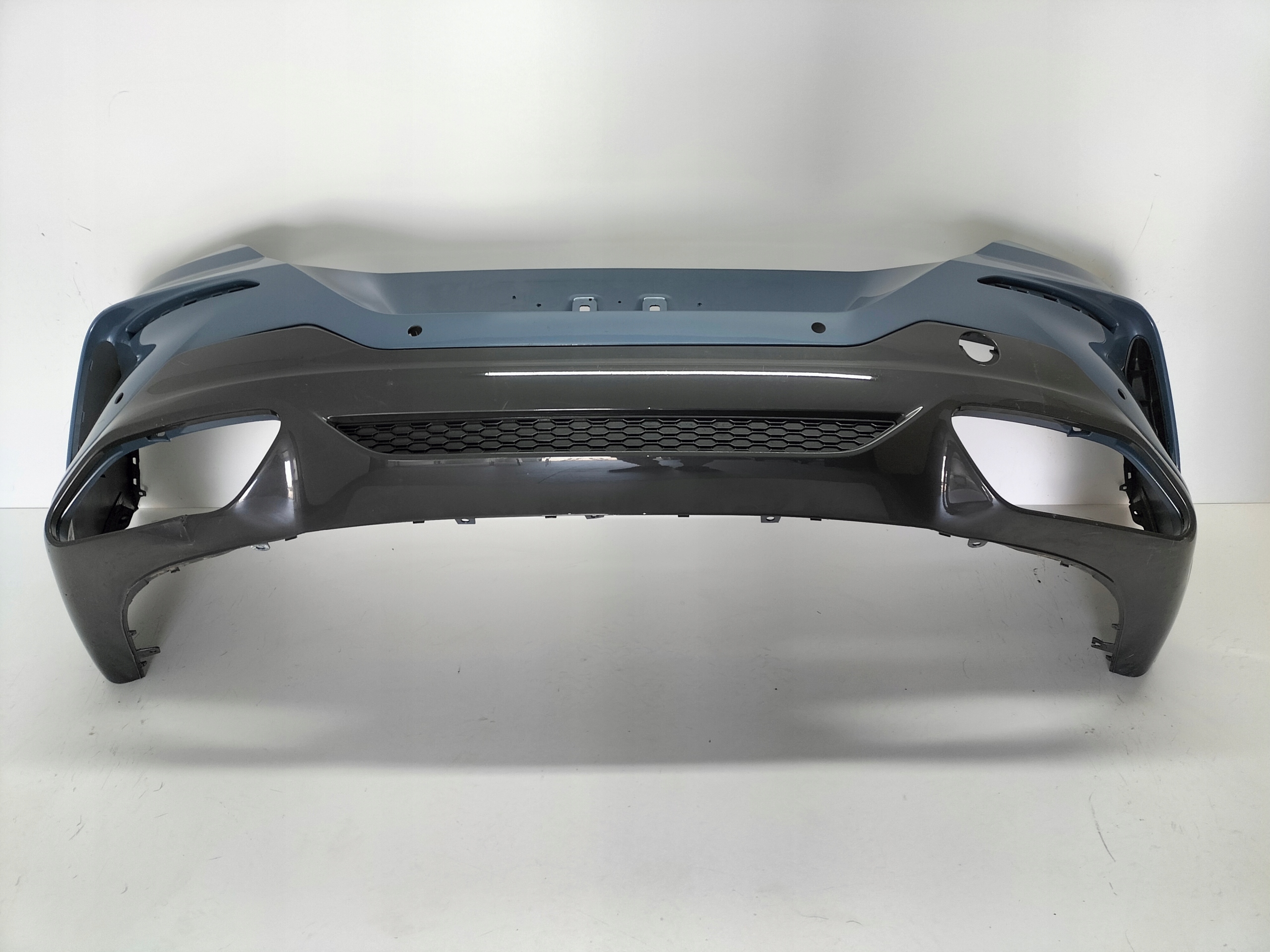 ZADNÝ NÁRAZNÍK BMW 8 G14 G15 18- M-PAKET