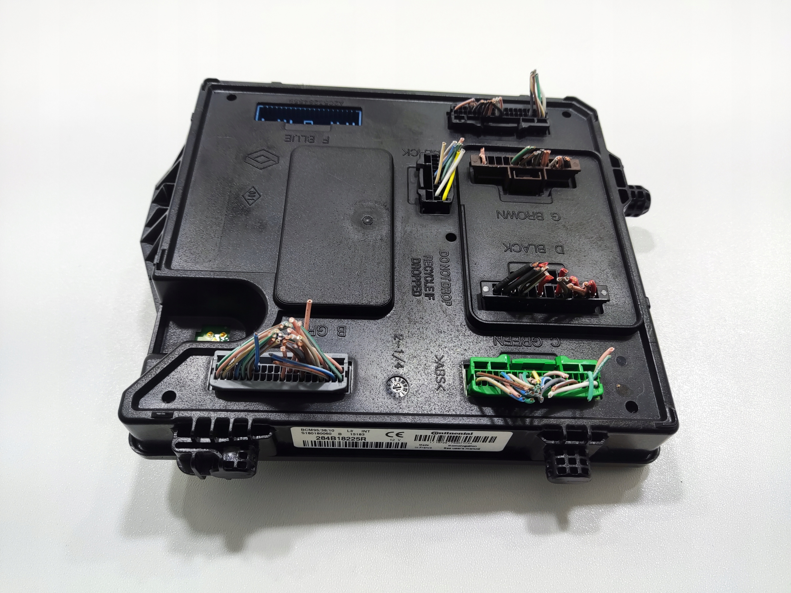 MODUL RIADIACA JEDNOTKA BCM RENAULT ZOE I 284B18225R 2013-2019