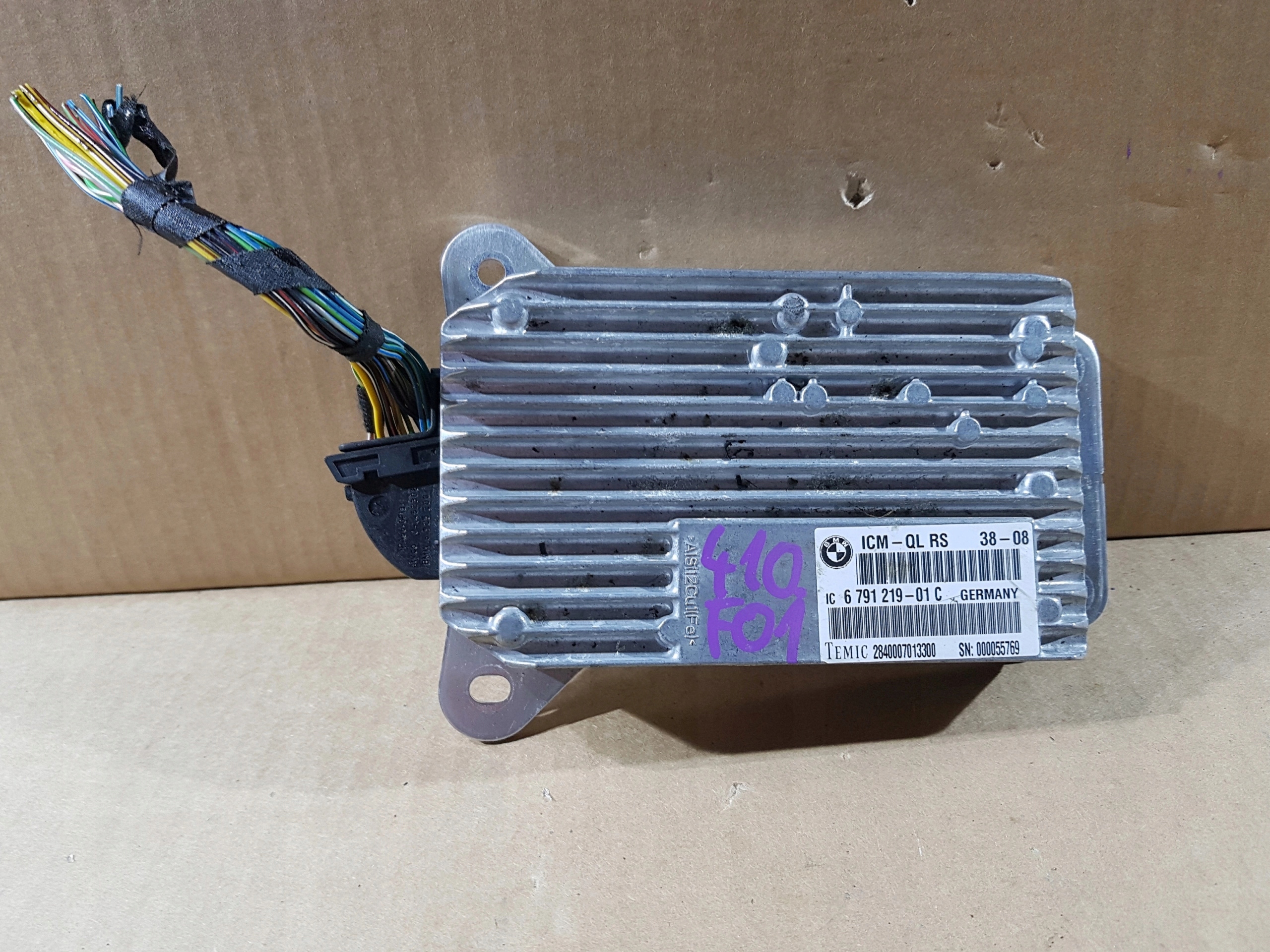 BMW 7 F01 F02 RIADIACA JEDNOTKA MODUL ICM