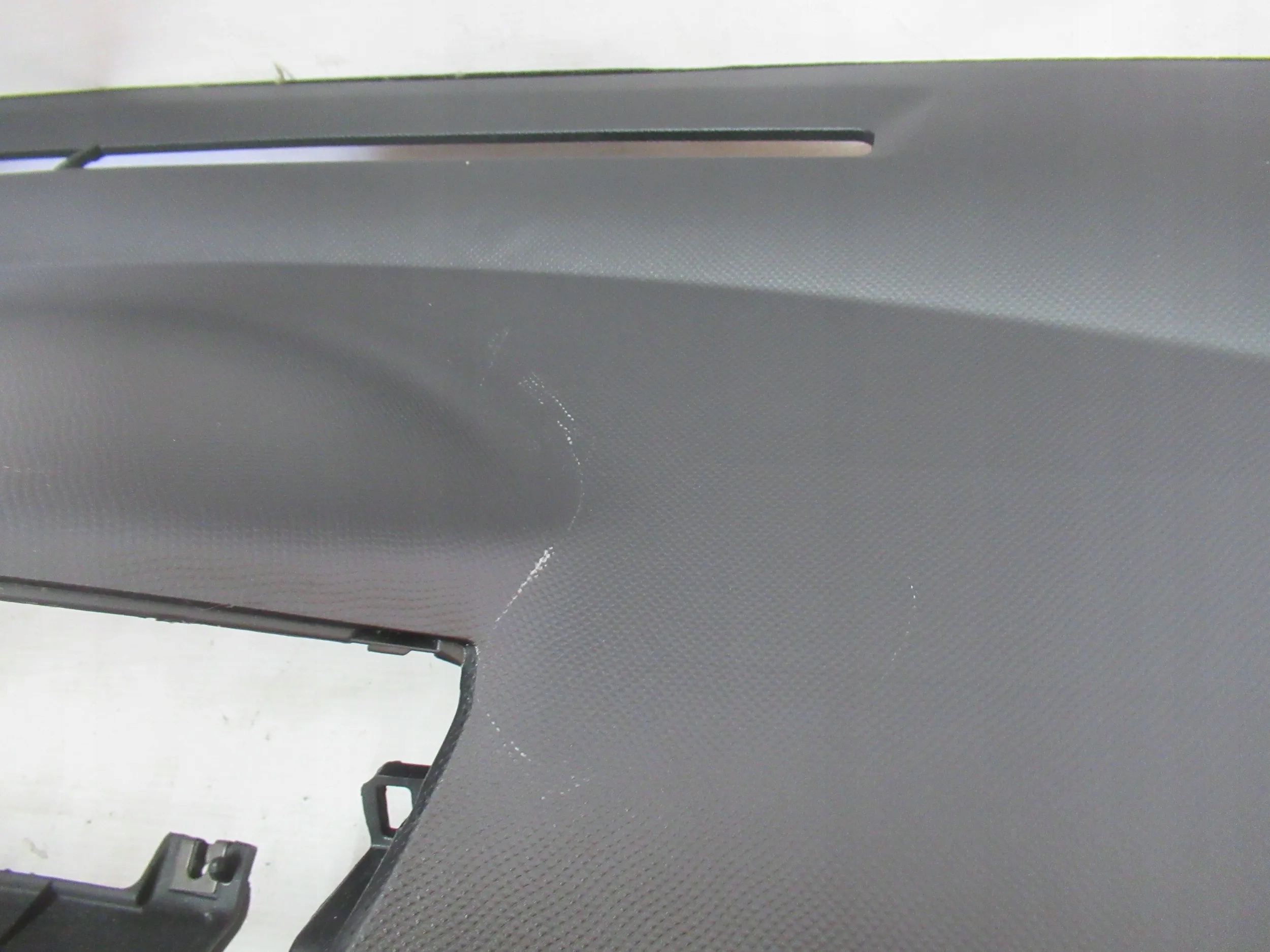 PRÍSTROJOVÁ DOSKA AIRBAG TOYOTA YARIS II 2