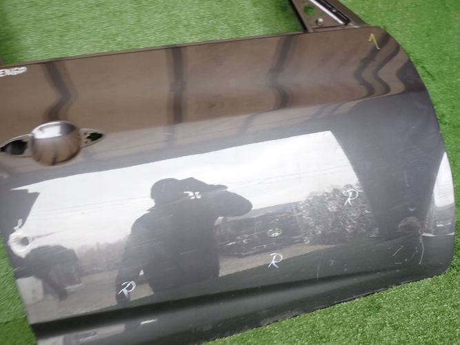 KIA VENGA HYUNDAI IX20 PRAVE PREDNE DVERE