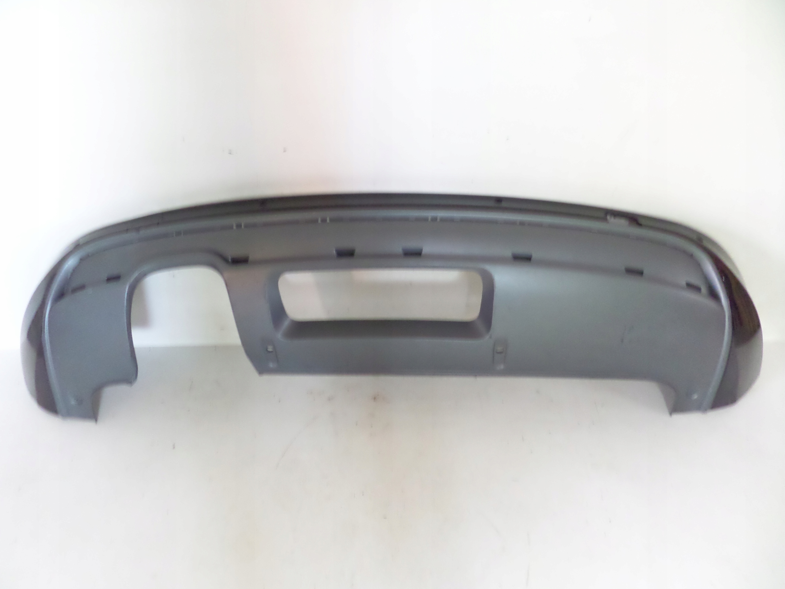 ZADNY SPOJLER AUDI Q3 11-15 S-LINE