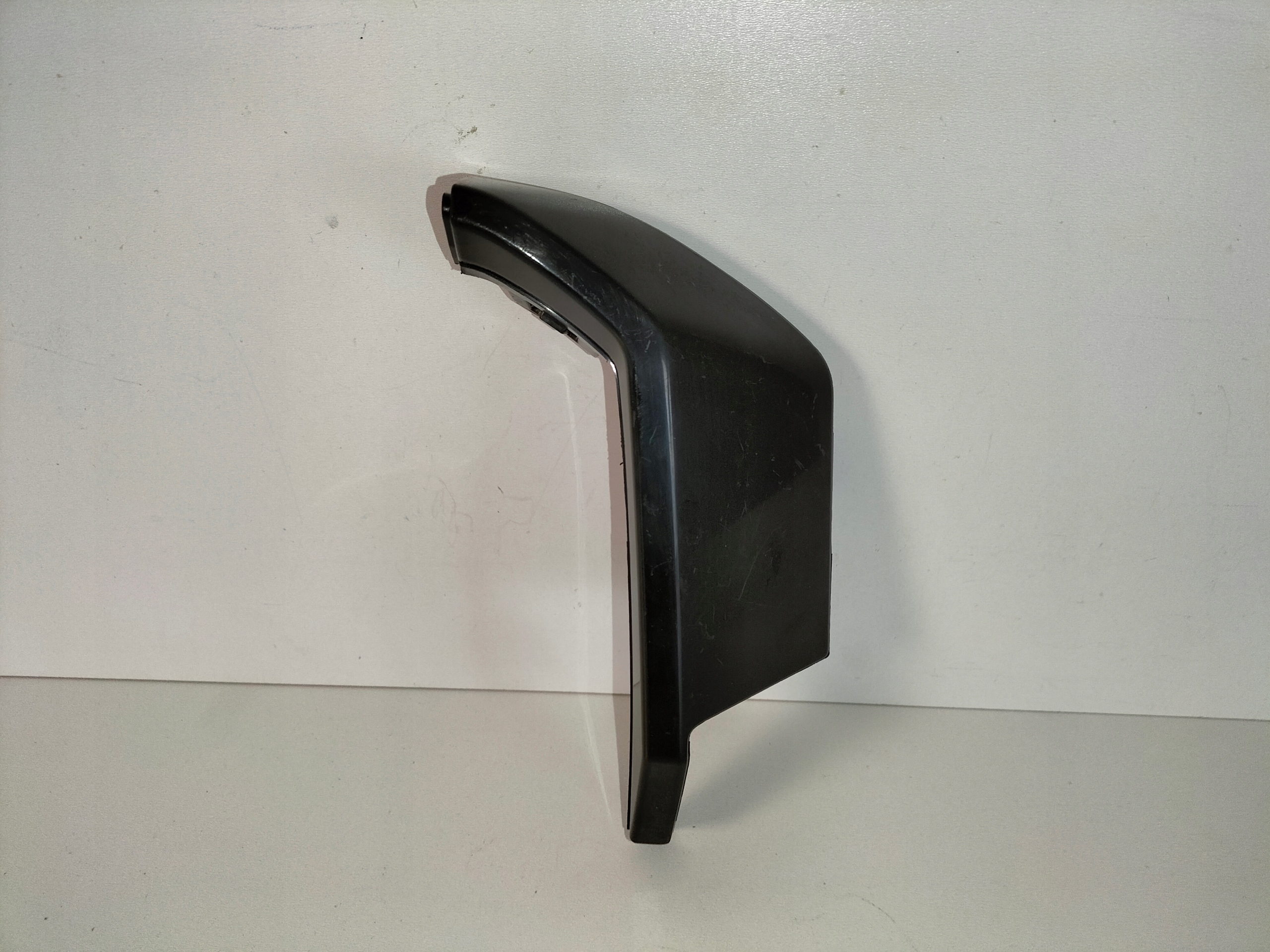 LISTA PRAVA LISTA ZADNEHO NARAZNIKA BMW M4 G82 G83 20-