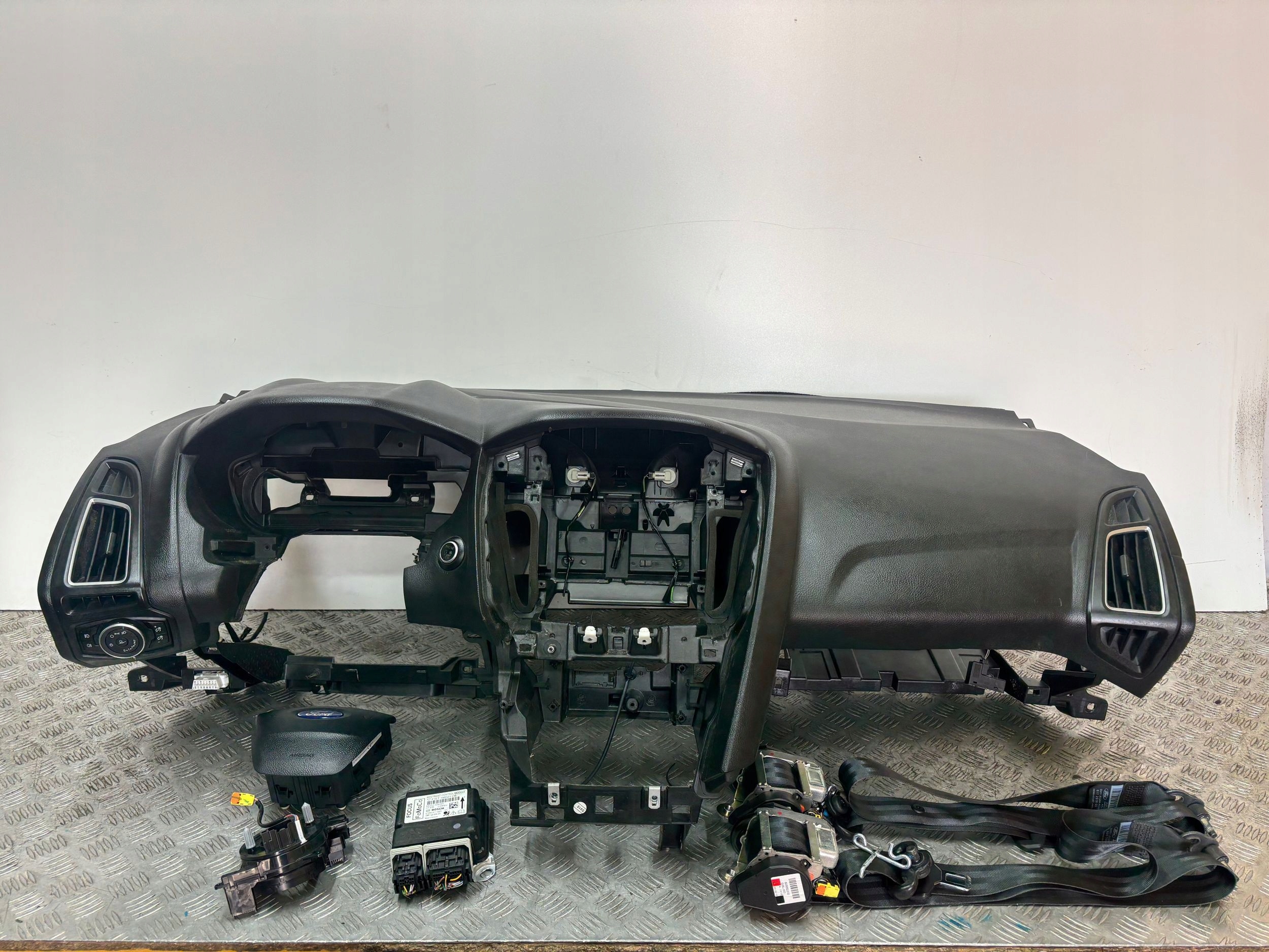 DOSKA AIRBAG PÁSY SENZOR FORD FOCUS III 3 LIFT