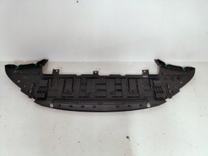 KRYT POD NÁRAZNÍK VOLVO V90 II 16- CROSS KRYT POD NÁRAZNÍK VOLVO V90 II 16- CROSS
