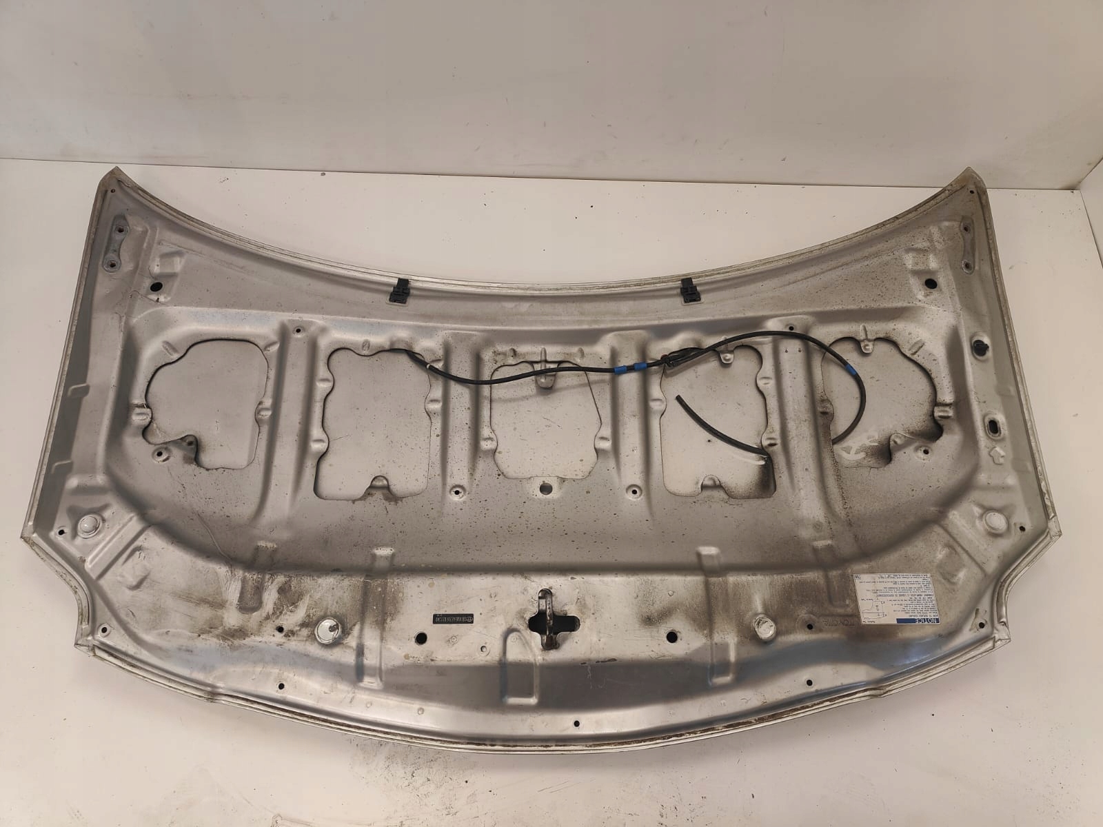 Toyota auris I 06-09 PREDNÁ KAPOTA kol: 1c0