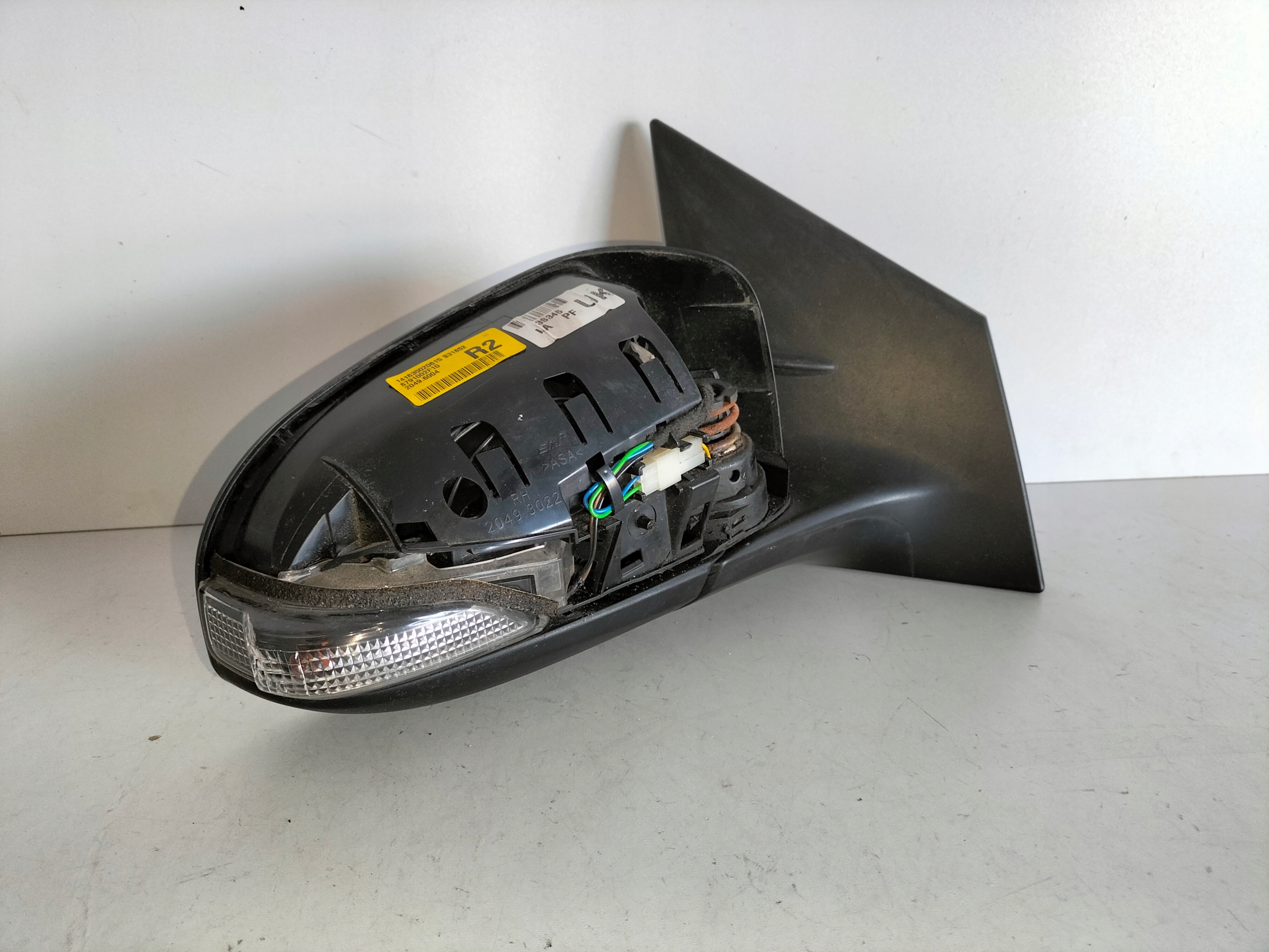 PRAVE ZRKADLO ELEKTRICKÉ TOYOTA AURIS II 13-