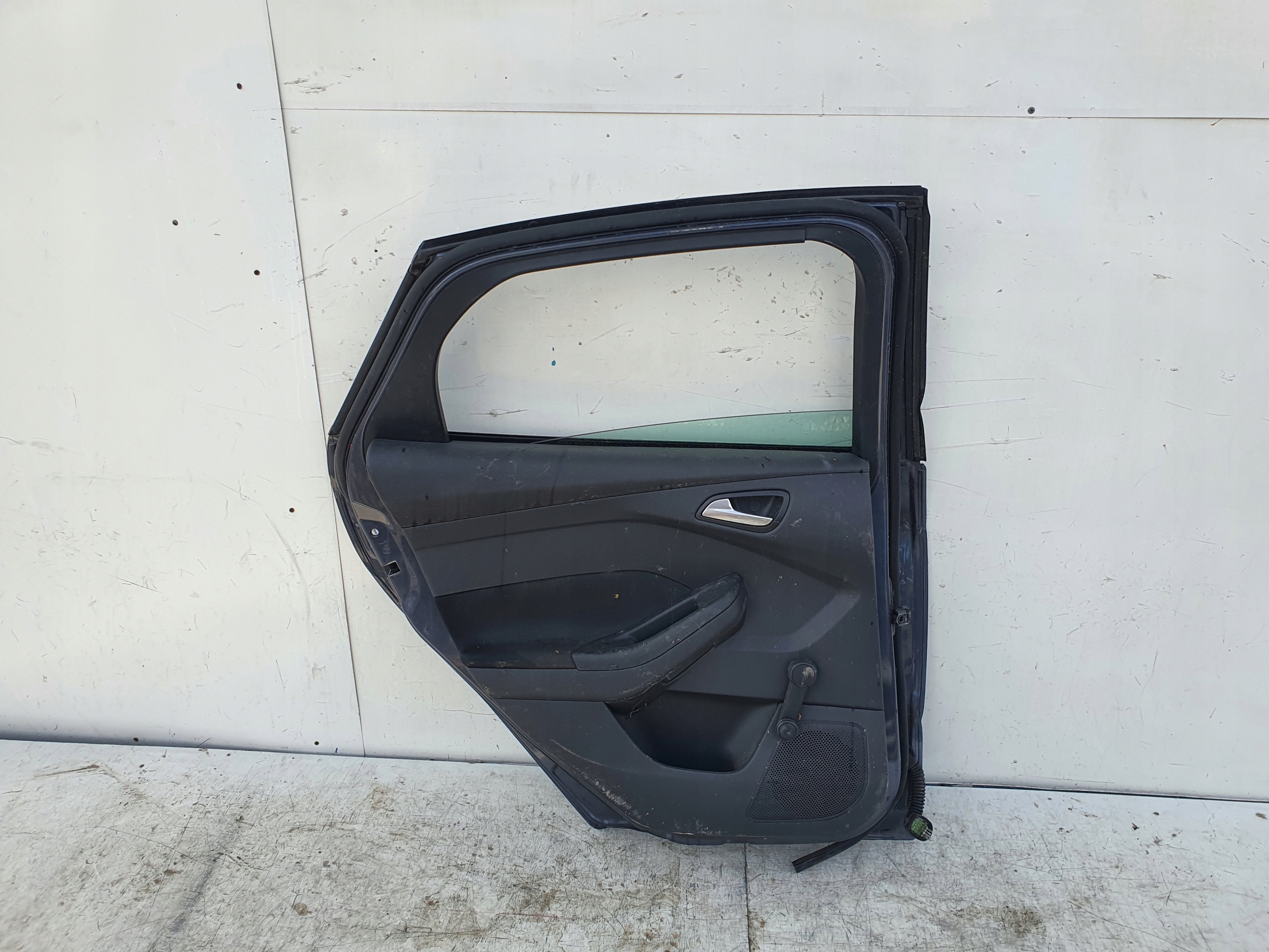 FORD FOCUS MK3 HB LAVE ZADNE DVERE