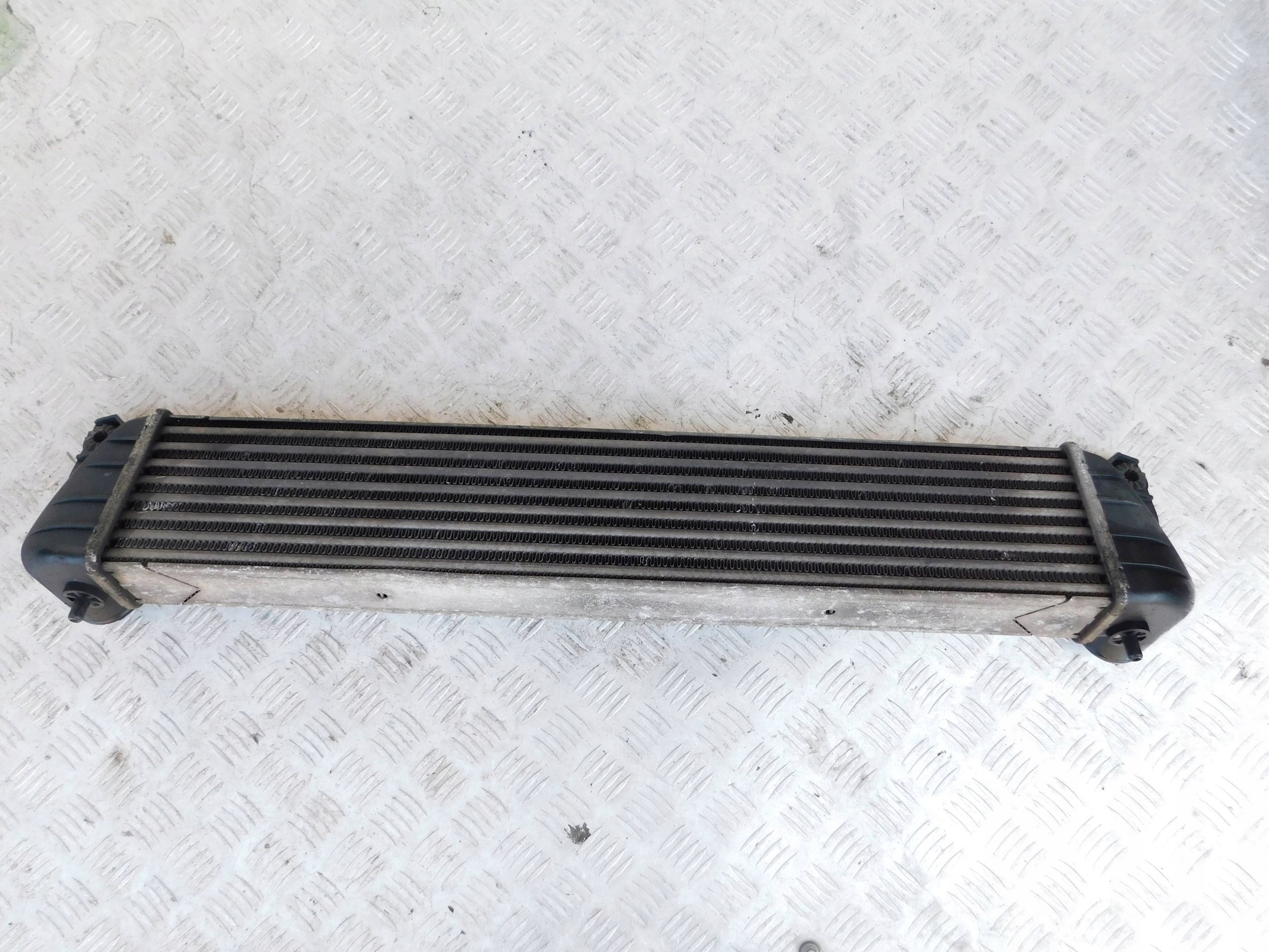 PREDNÉ PÁS VÝSTUHA CHLADIČE FIAT SEDICI SX4 1.9 JTD