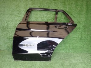 MERCEDES W205 205 C-KLASA LAVE ZADNE DVERE MERCEDES W205 205 C-KLASA LAVE ZADNE DVERE
