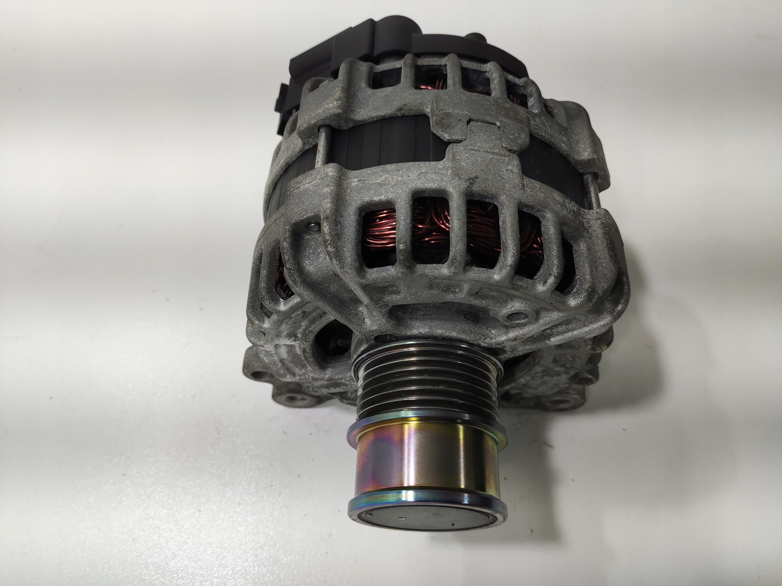 ALTERNÁTOR VOLKSWAGEN POLO V 6C 1.2 TSI 2013-2016 LIFT 04C903023L