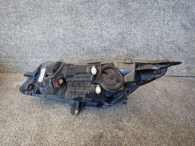 OPEL INSIGNIA A LED LIFT 13- PRAVE PREDNE SVETLO 13409907R