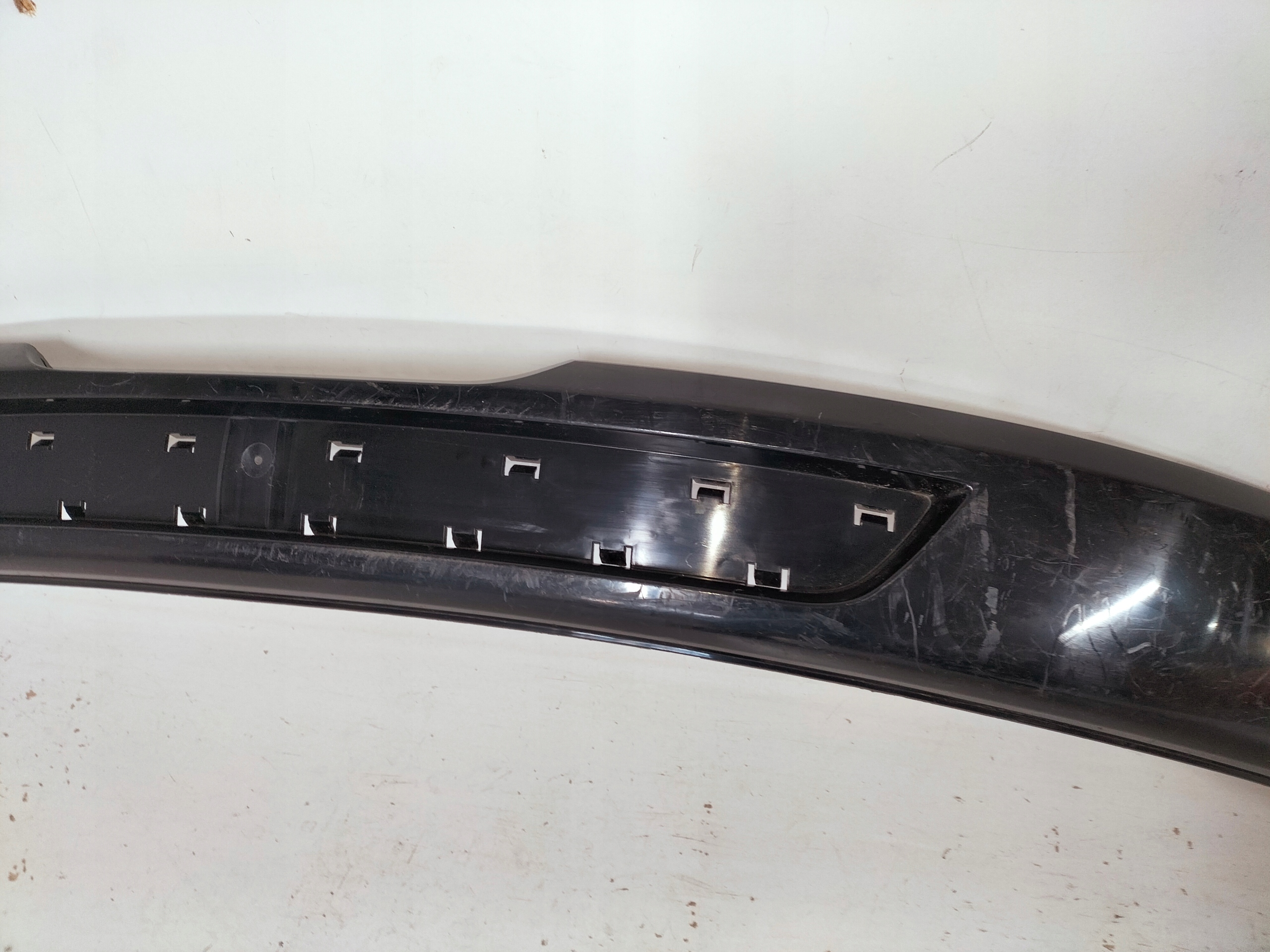 ZADNY SPOJLER AUDI TT 8J LIFT 09-14 S-LINE