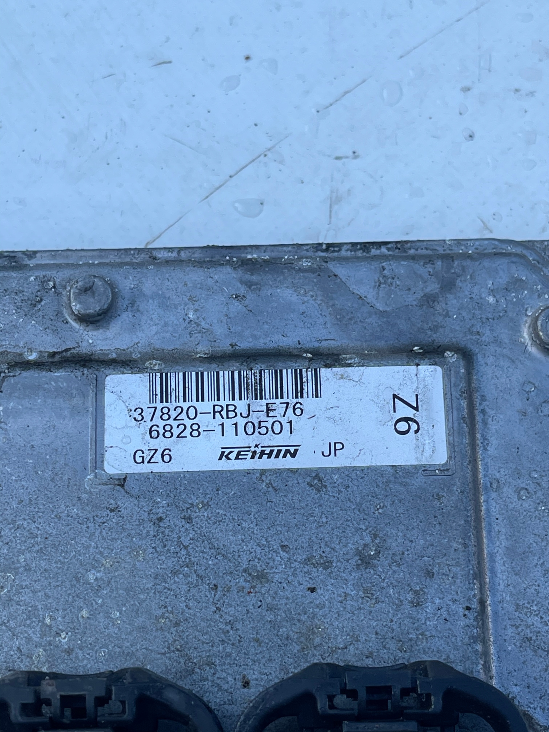 RIADIACA JEDNOTKA 37820-RBJ-E76 HONDA INSIGHT 1.3