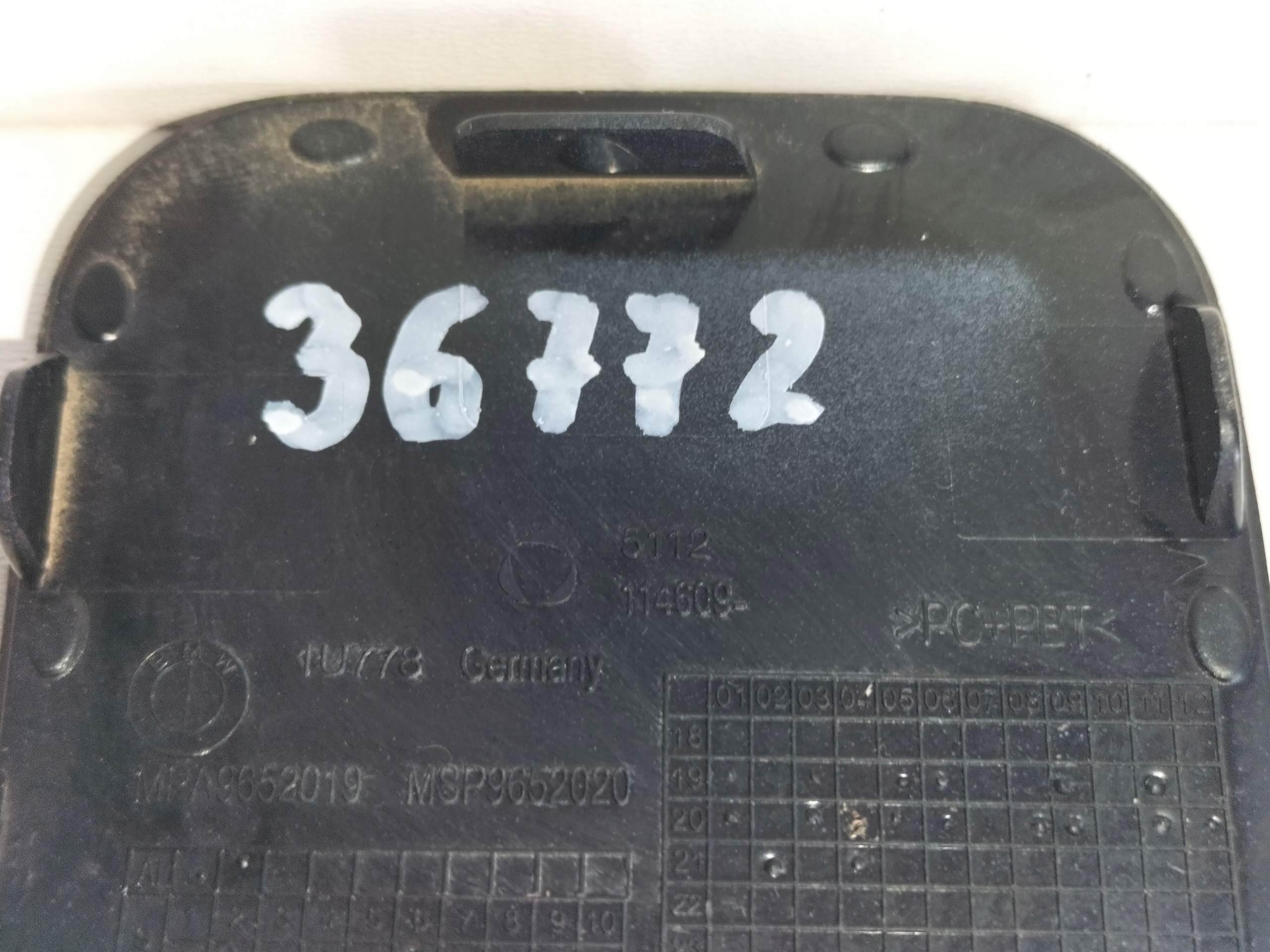 KRYTKA ZADNÉHO NÁRAZNÍKA BMW 4 G22 G23 20-