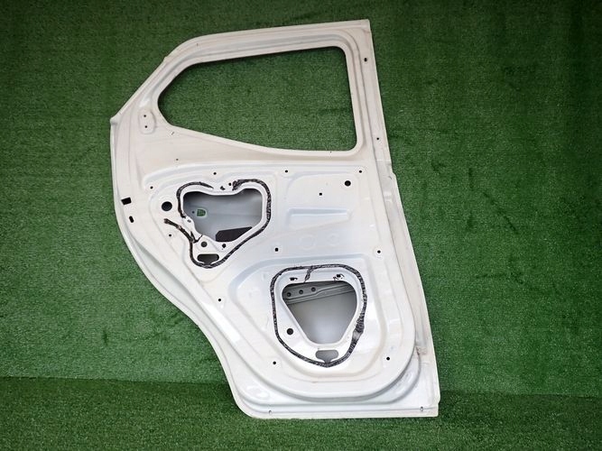TOYOTA AYGO II 14- LAVE ZADNE DVERE