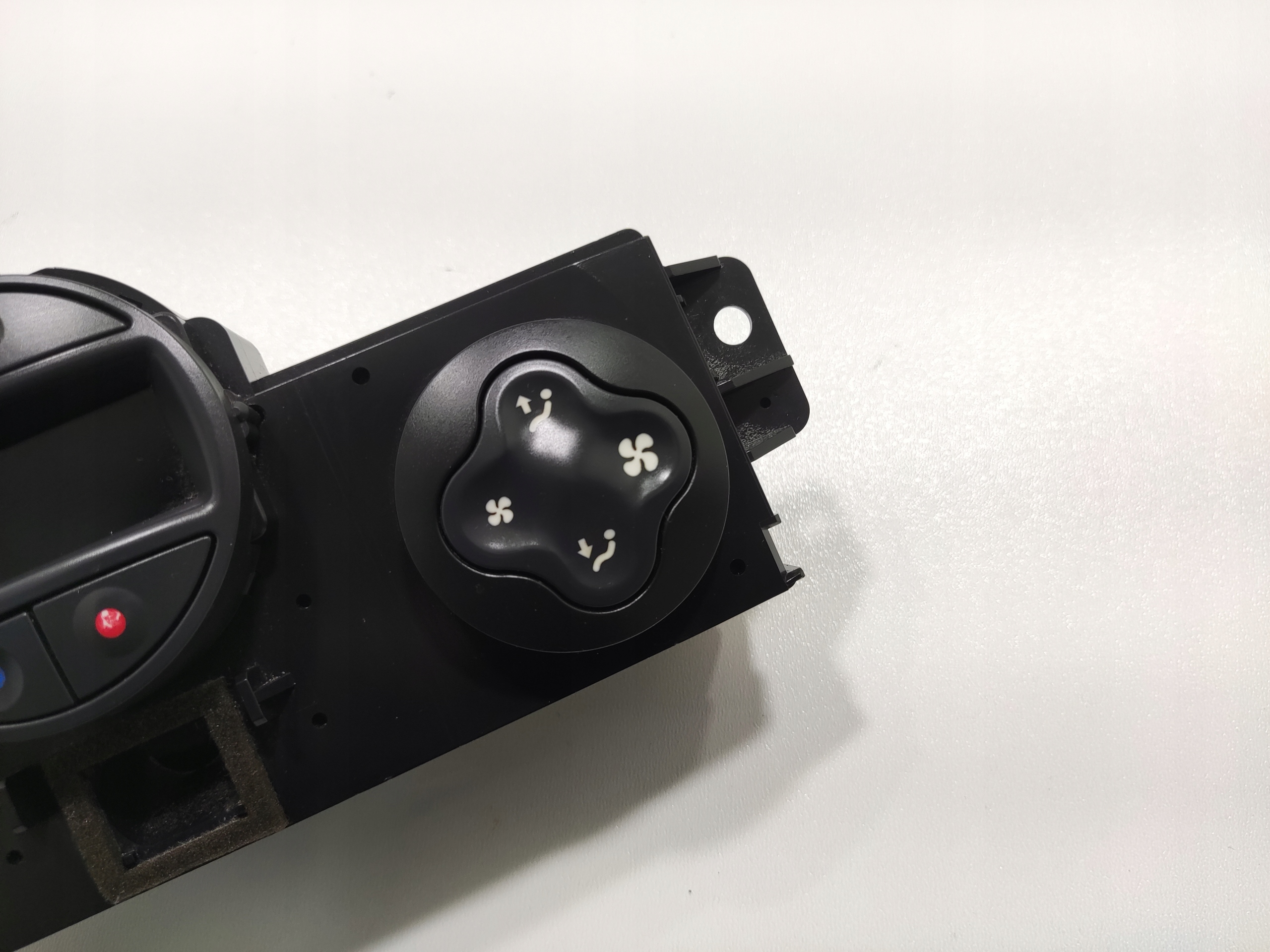OVLADANIE KURENIA RENAULT KANGOO III 275104539R 2014-2020 LIFT