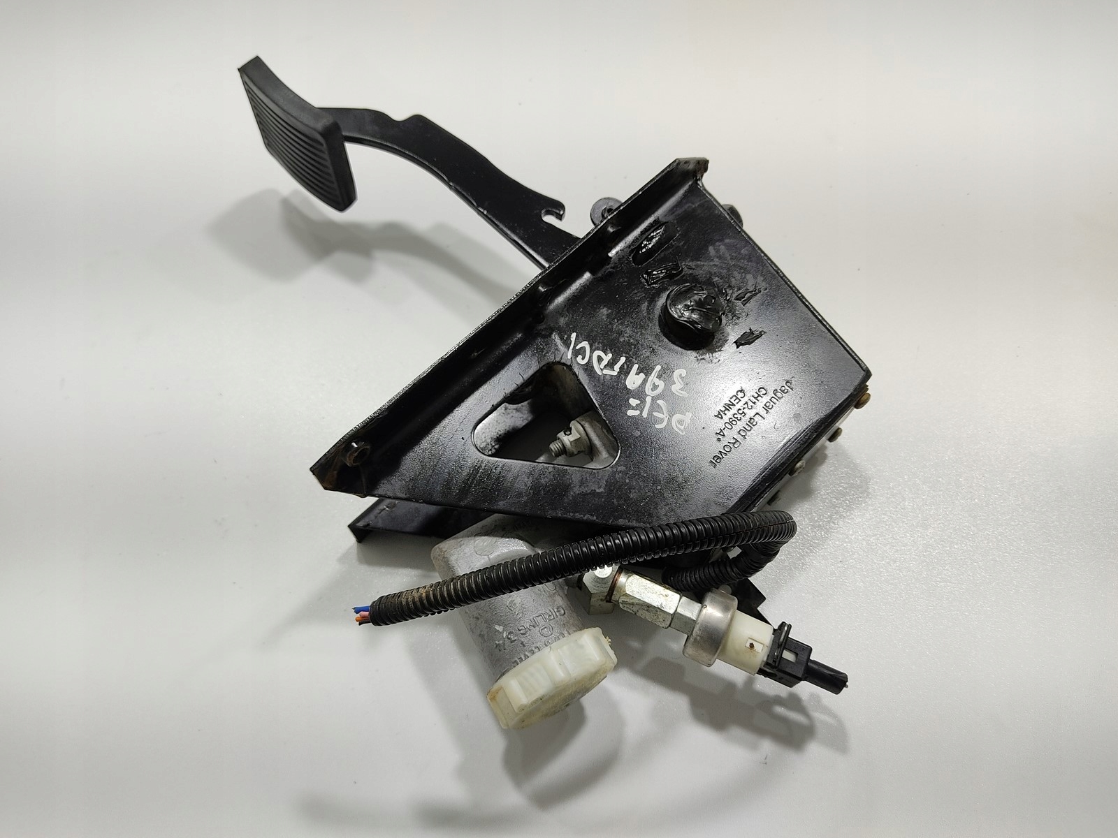 SPOJKOVÉ ČERPADLO SPOJKOVY PEDAL LAND ROVER DEFENDER 2.4 TDCI 2007-2014
