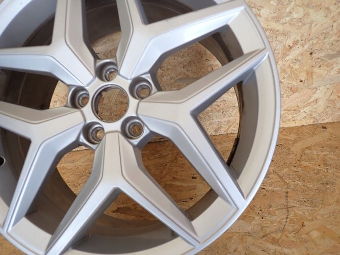 SEAT IBIZA 6F0 7Jx17 ET51 5×100 HLINIKOVY DISK ELEKTRON