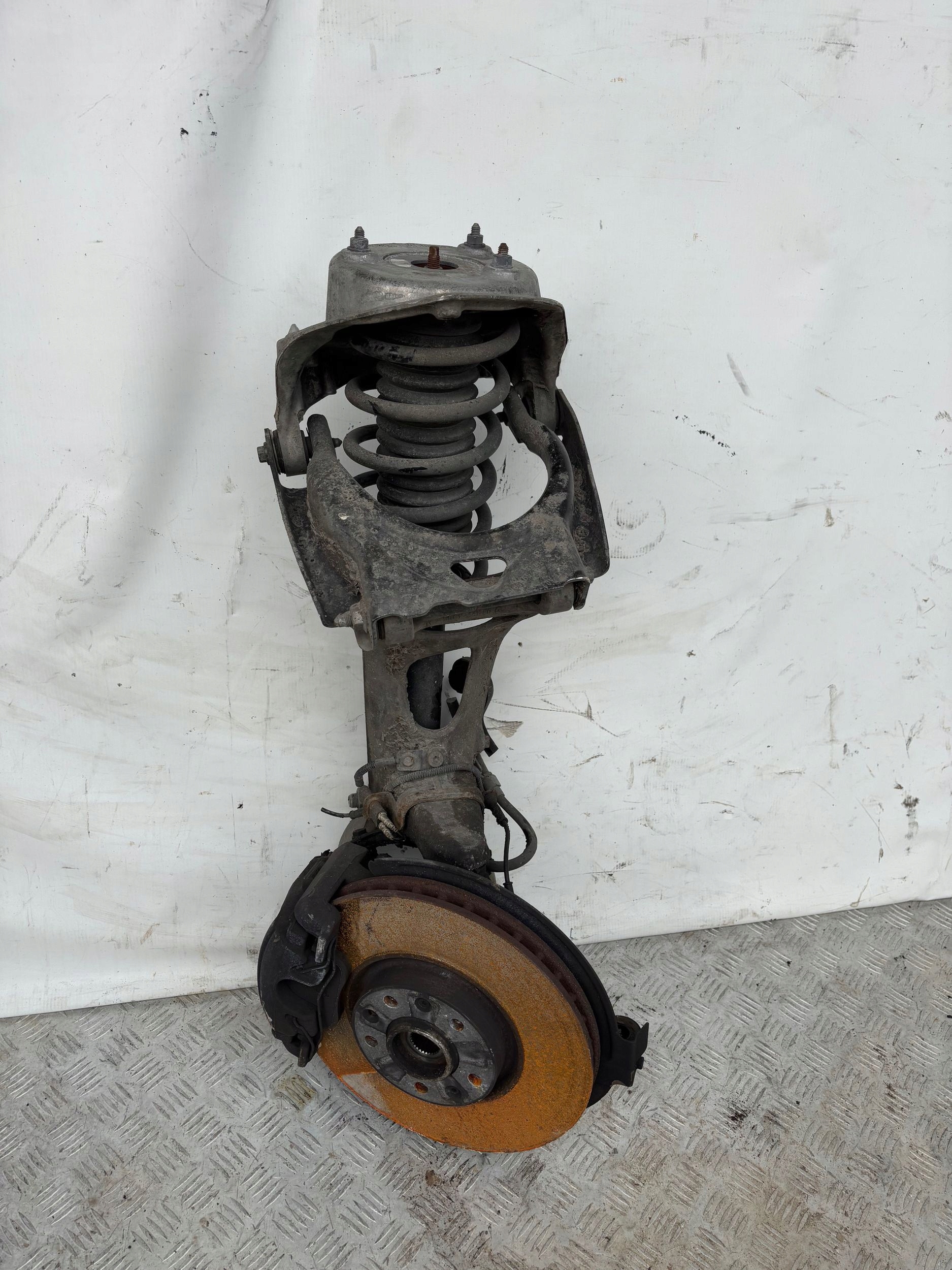 ĽAVÝ OTOČ MCPHERSON CITROEN C5 III 2.0 HDI 08-