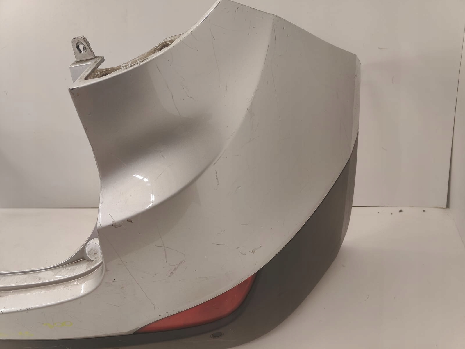 Hyundai ix35 10-15 ZADNY NARAZNIK