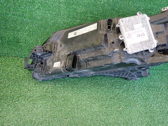 SKODA SUPERB III FULL LED LIFT 19- PRAVE PREDNE SVETLO