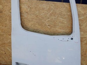 MERCEDES ACTROS MP4 PRAVE PREDNE DVERE MERCEDES ACTROS MP4 PRAVE PREDNE DVERE