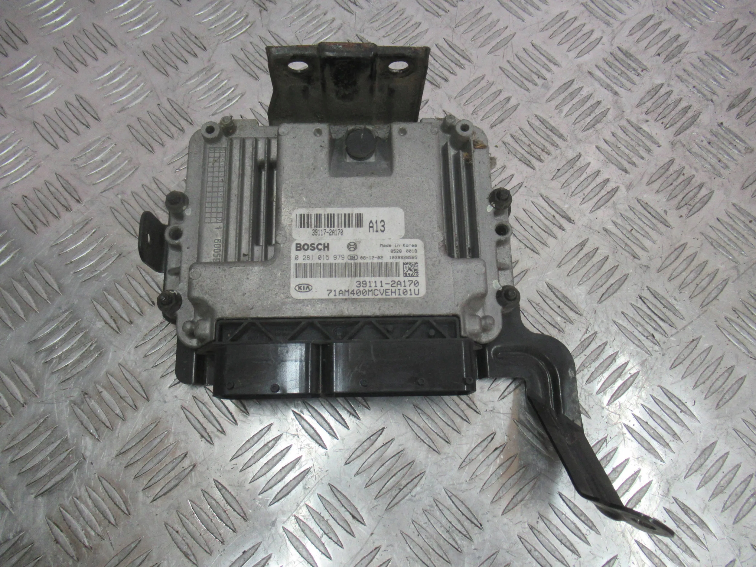 RIADIACA JEDNOTKA MOTORA KIA SOUL 1.6 CRDI 39110-2A170