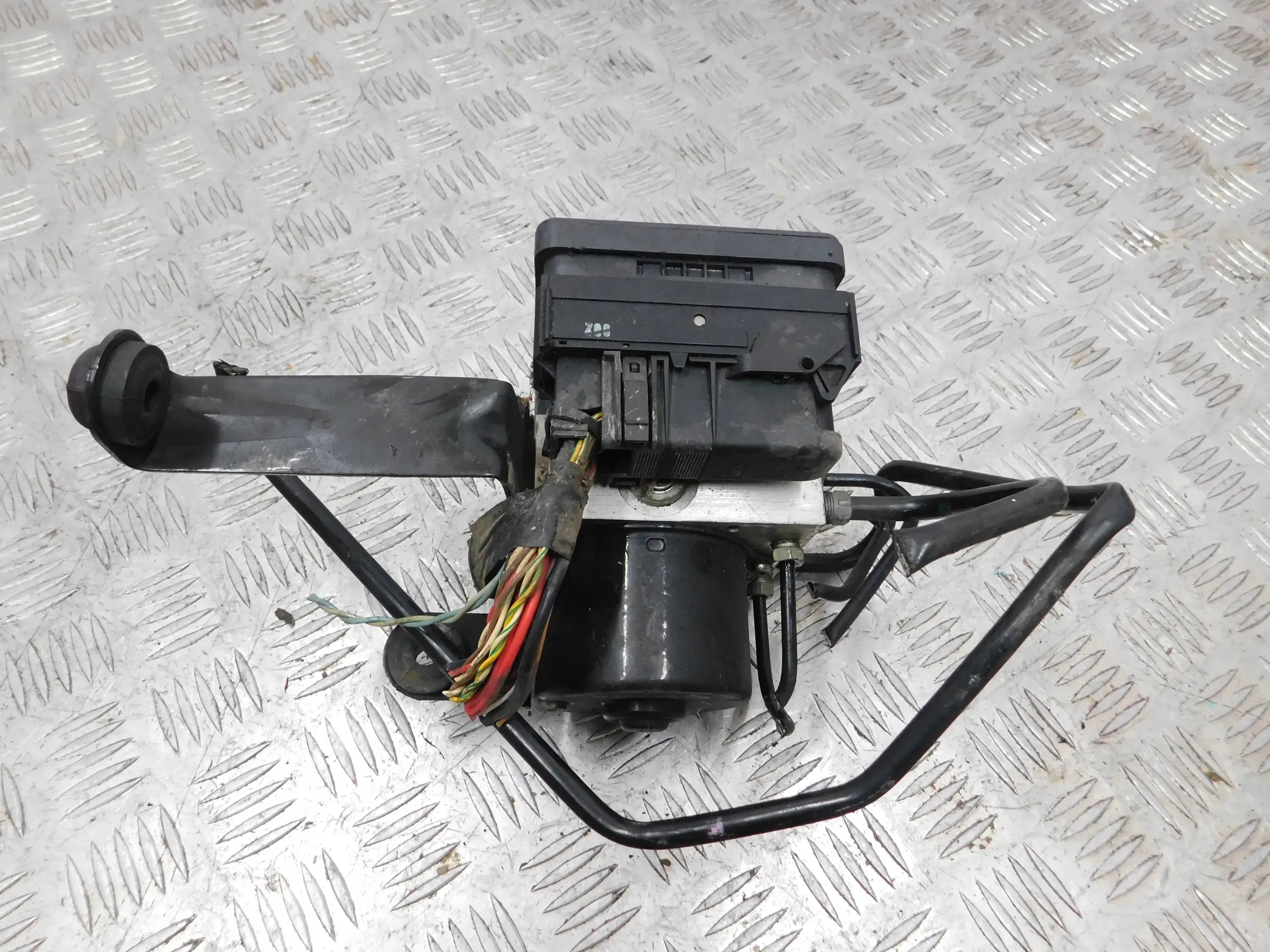 KOCKA ABS VOLVO C30 10.0960-0427.3