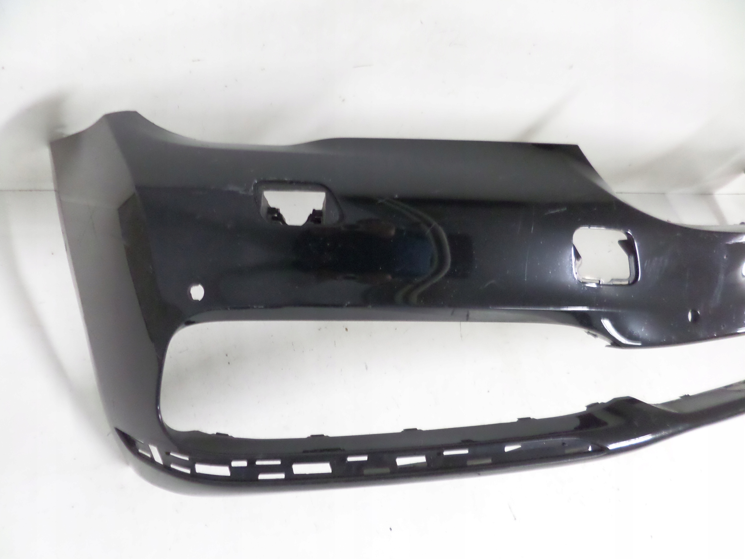 PREDNÝ NÁRAZNÍK BMW 7 G11 G12 15-