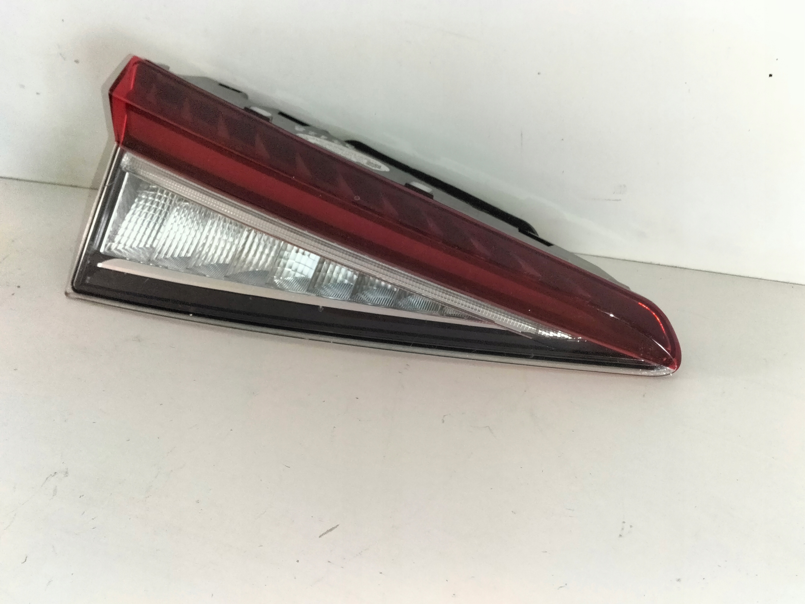 LAVE ZADNE SVETLO SKODA ENYAQ 21- LED