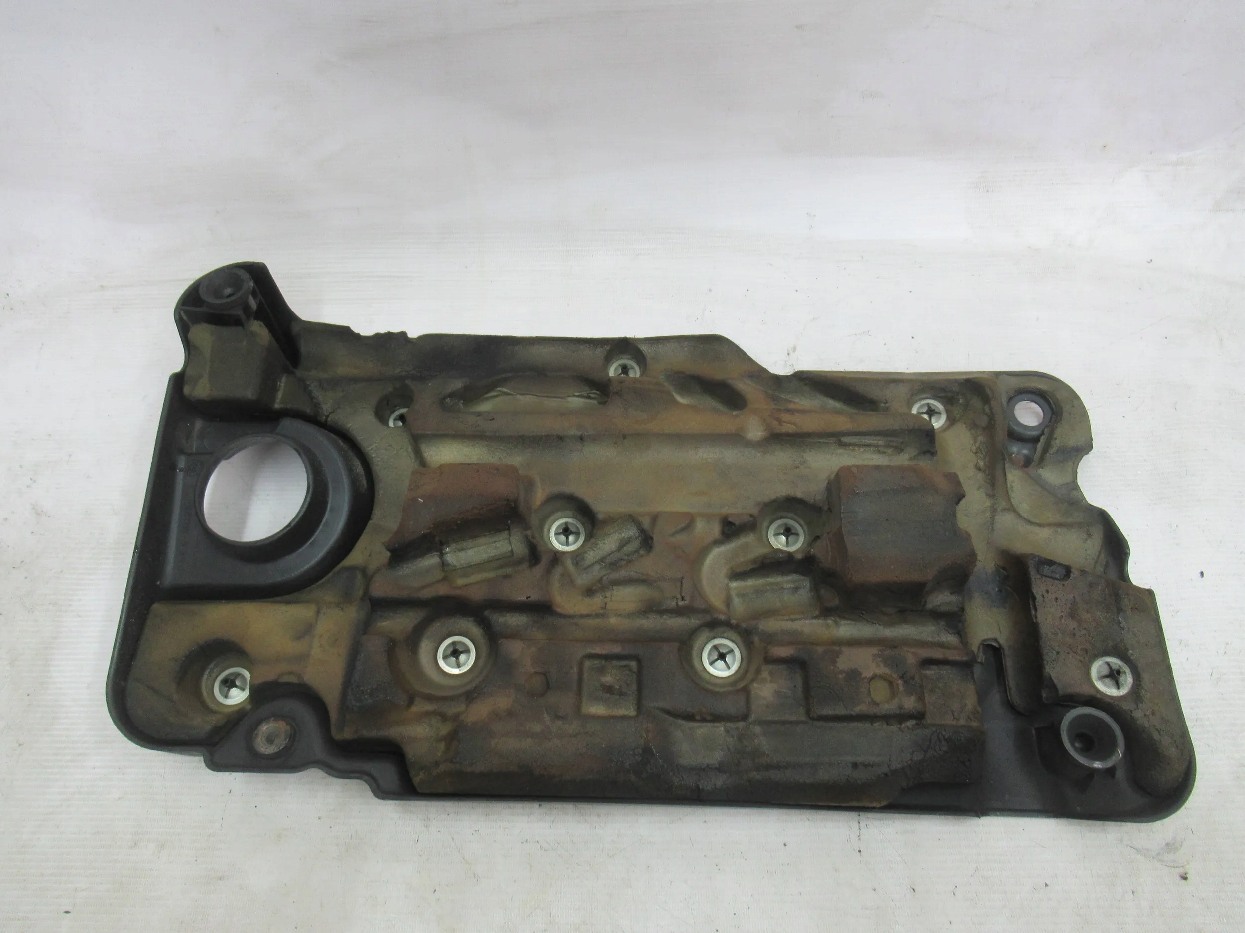 HORNÝ KRYT MOTORA LANCIA MUSA 1.6 JTD