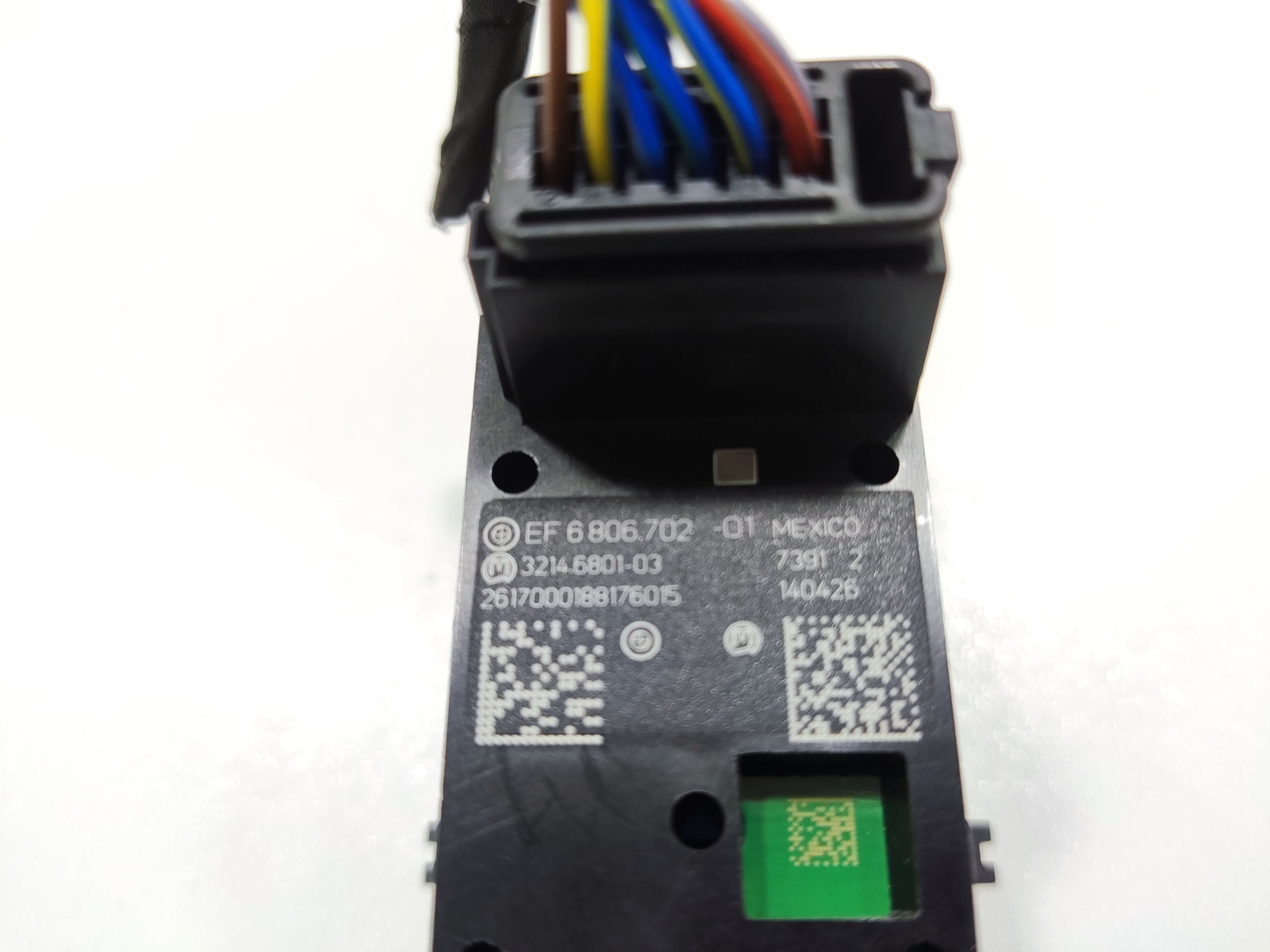 TLACIDLO VYPÍNAČ RUČNEJ BRZDY MINI COUNTRYMAN F60 2016-2020 6806702