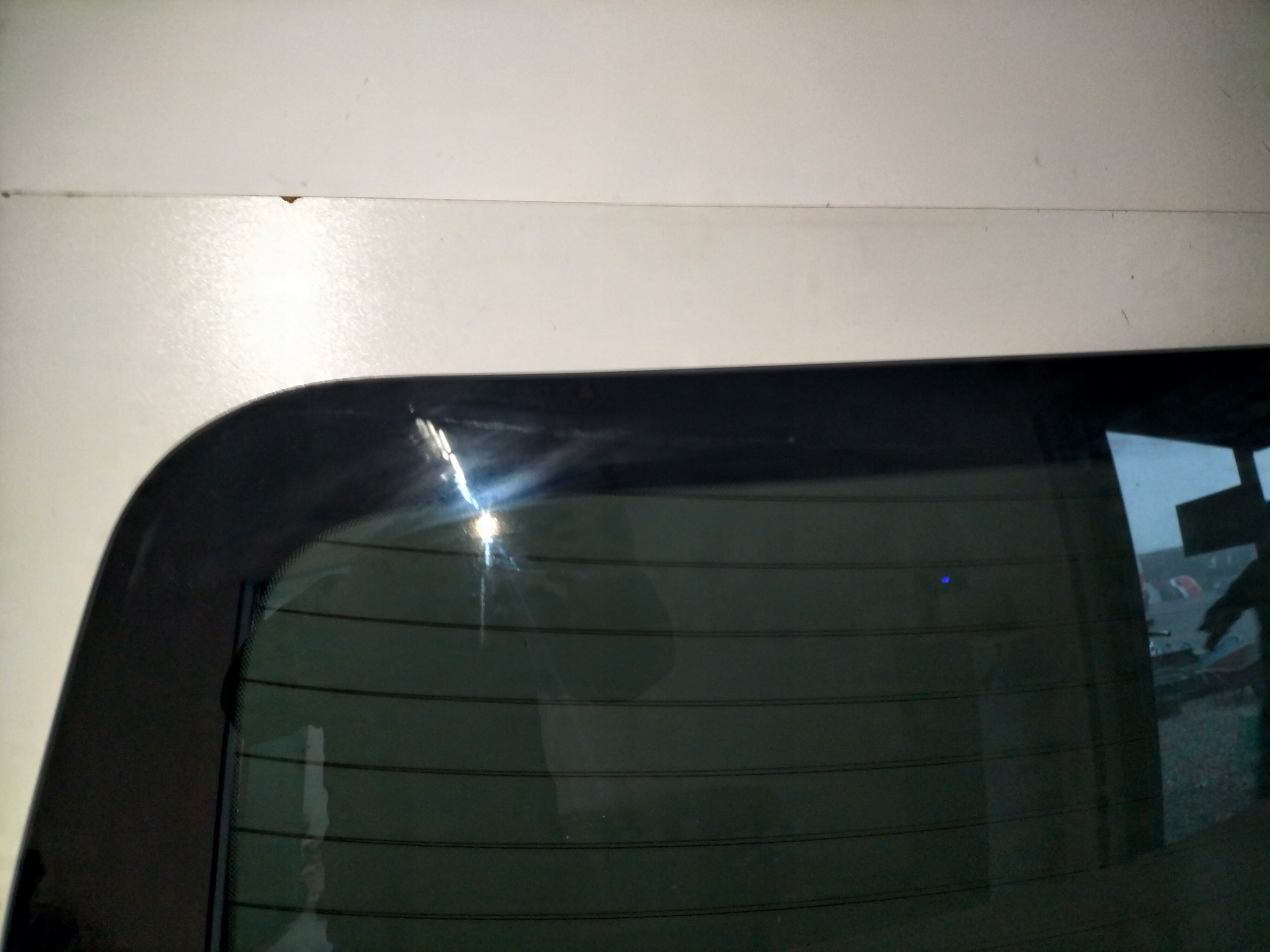 SKLO ZADNEJ KAPOTY KUFRA tył HYUNDAI KONA I 17-