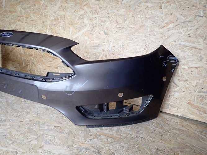 FORD FOCUS III MK3 LIFT 14- PREDNÝ NÁRAZNÍK