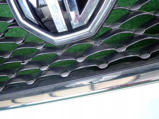 MG ZS 17- PREDNÝ NÁRAZNÍK