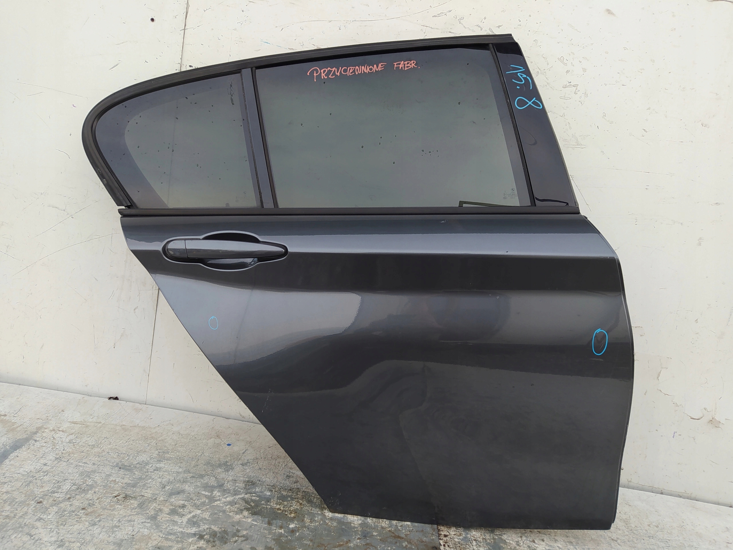 BMW 1 F20 PRAVE ZADNE DVERE