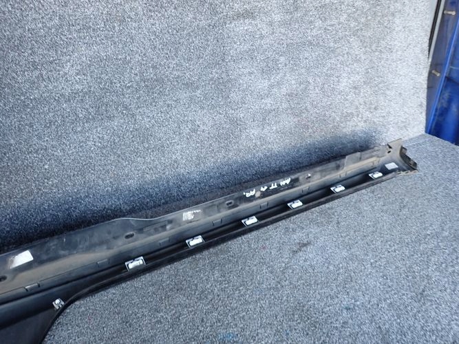 AUDI TTRS TT RS LIFT 19- PRAVA PRAHOVA LISTA