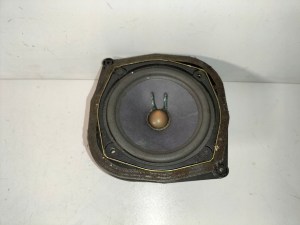 DVEROVY REPRODUKTOR PREDNEch LAVY MAZDA 6 02- DVEROVY REPRODUKTOR PREDNEch LAVY MAZDA 6 02-