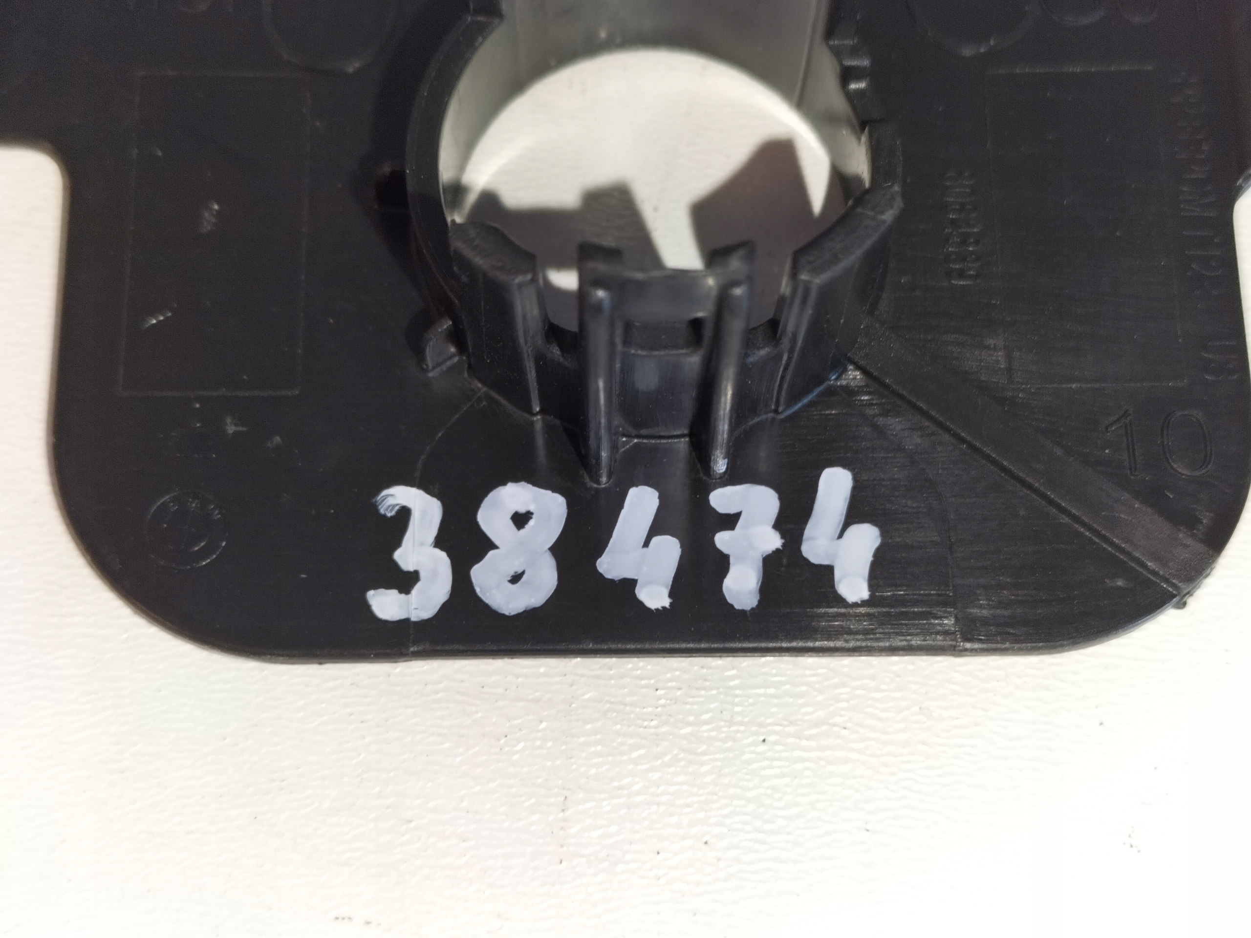 KOŠÍK DRZIAK CIDLOa PDC NÁRAZNÍKA ZADNÉHO BMW X3 G01 18- M-PAKET
