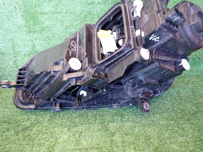 MERCEDES W167 167 GLE MULTIBEAM LED PRAVE PREDNE SVETLO A1679061700