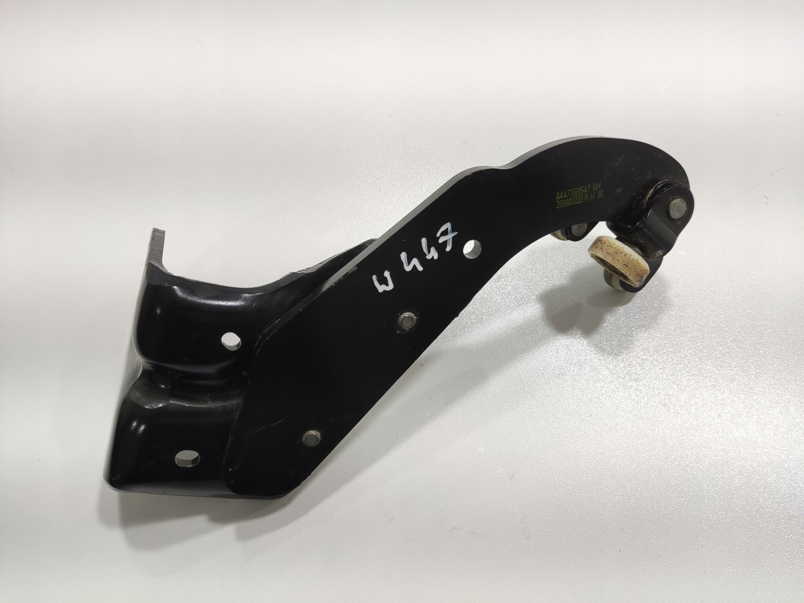 WÓZEK VODIACA KLADKA PRAVYCH POSUVNYCH DVERI MERCEDES VITO W447 447 A4477601547 14-